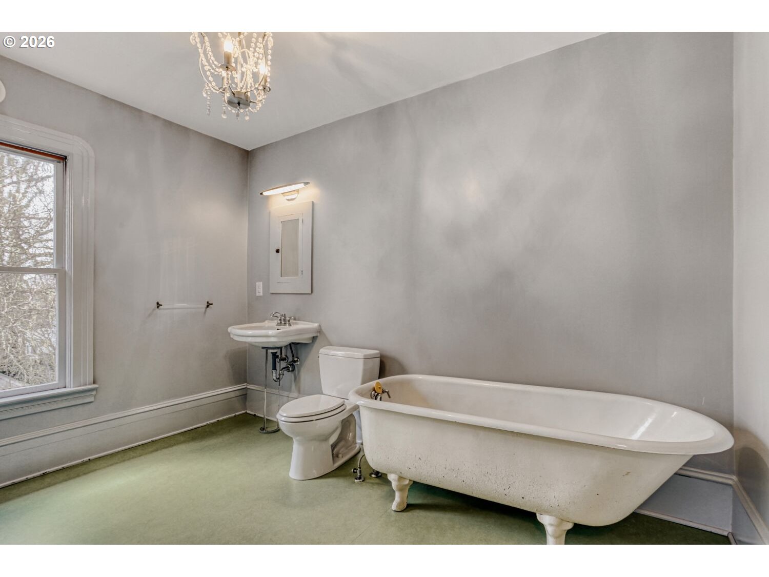 4037 NE GARFIELD AVE