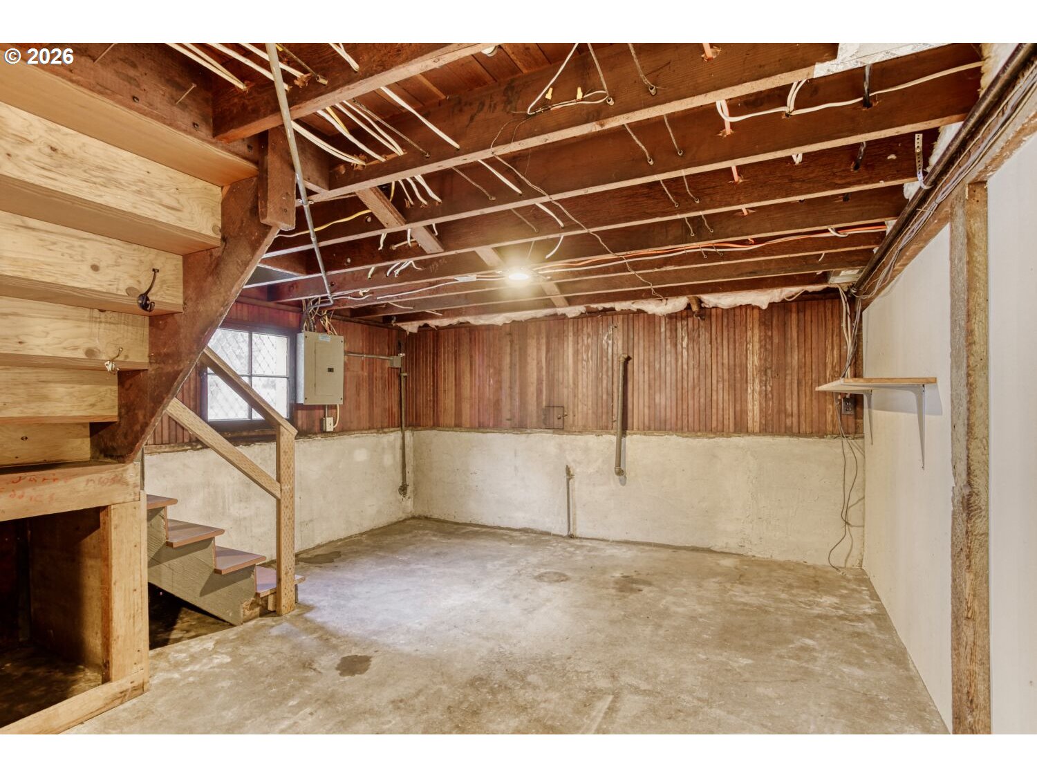 4037 NE GARFIELD AVE