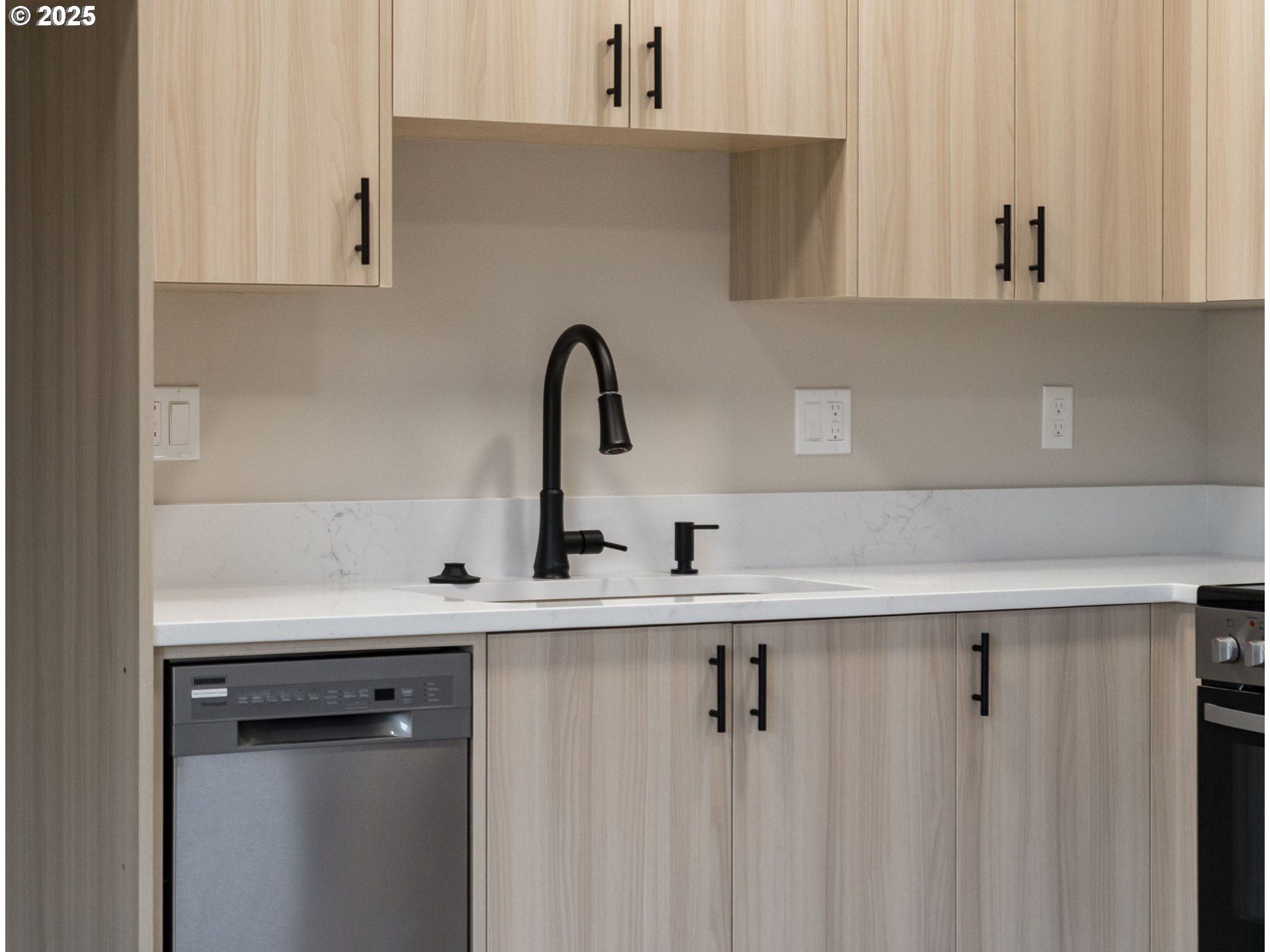 14366 SE KNIGHT ST, Portland