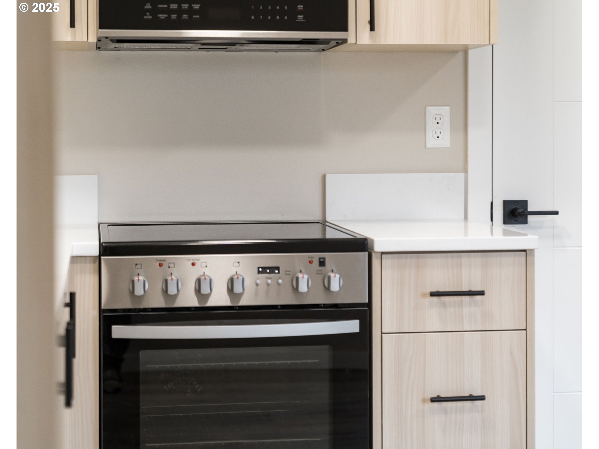 14366 SE KNIGHT ST, Portland