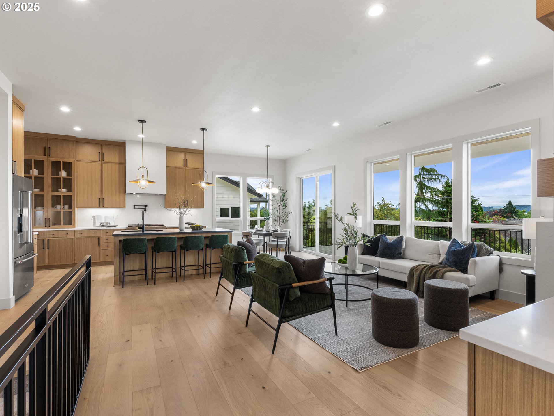 13164 SE Regency View