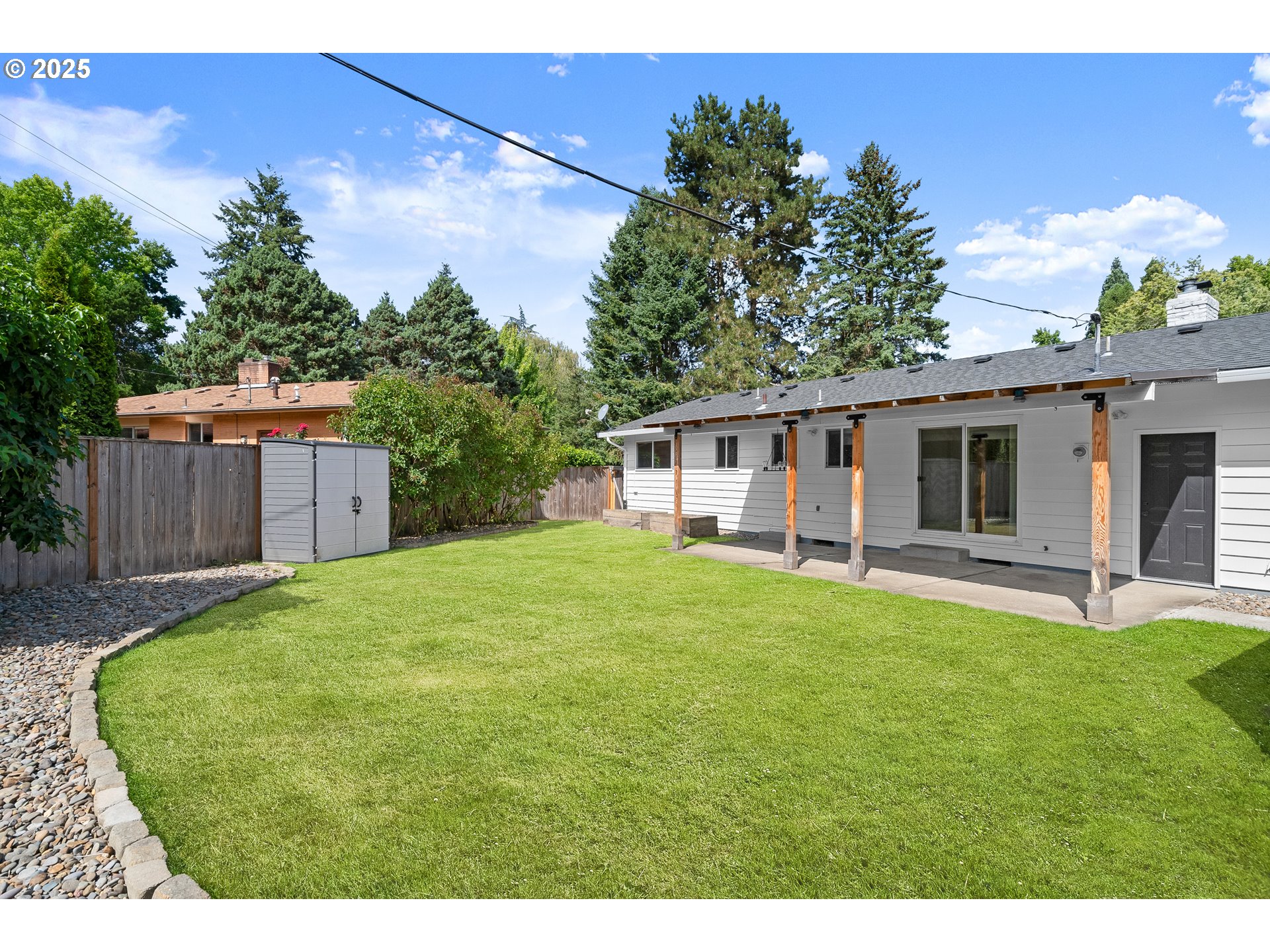 12530 SW BROOKSIDE AVE