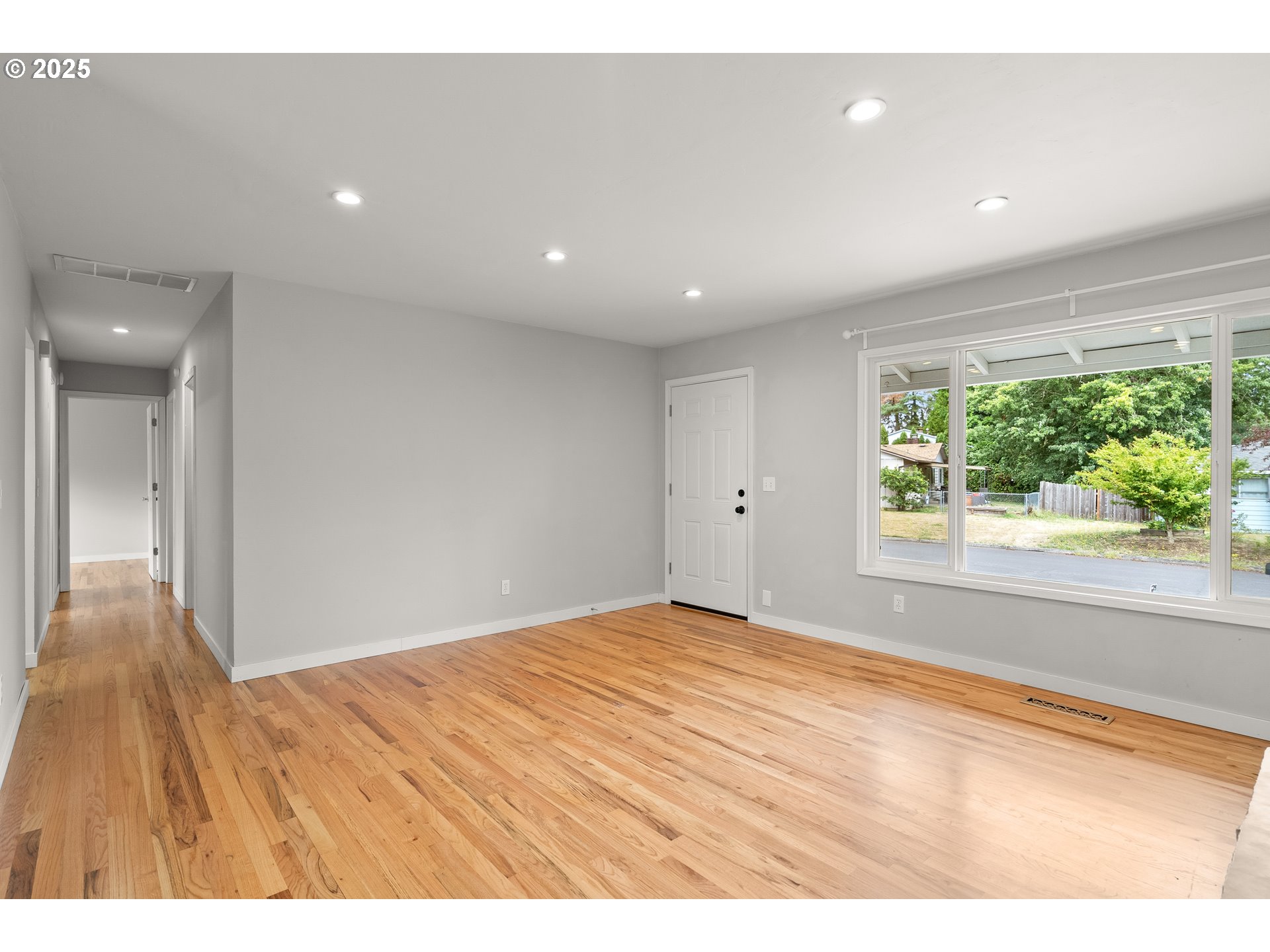 12530 SW BROOKSIDE AVE