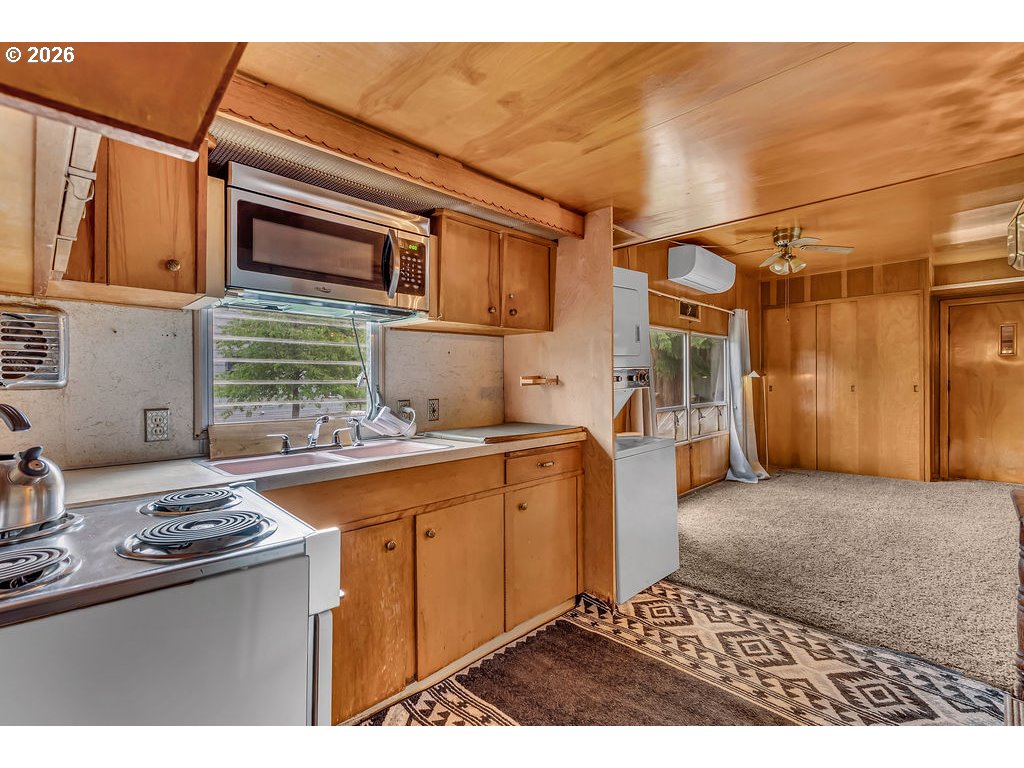 18830 HIGHWAY 99E 42