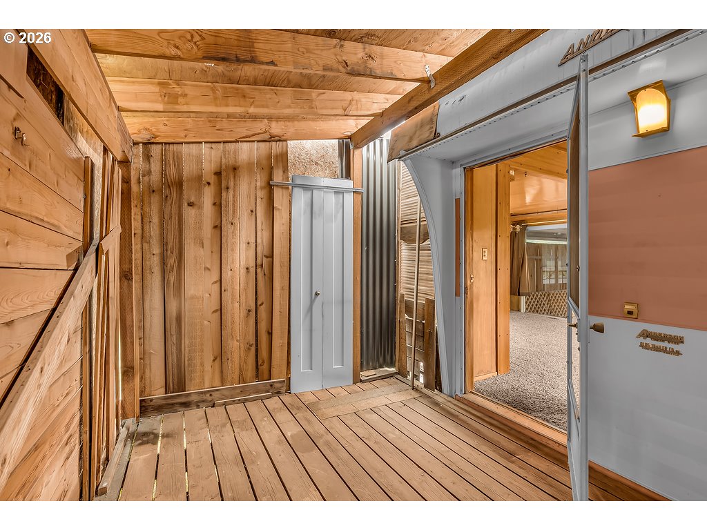 18830 HIGHWAY 99E 42