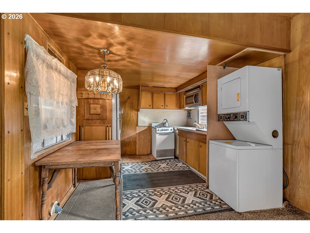 18830 HIGHWAY 99E 42