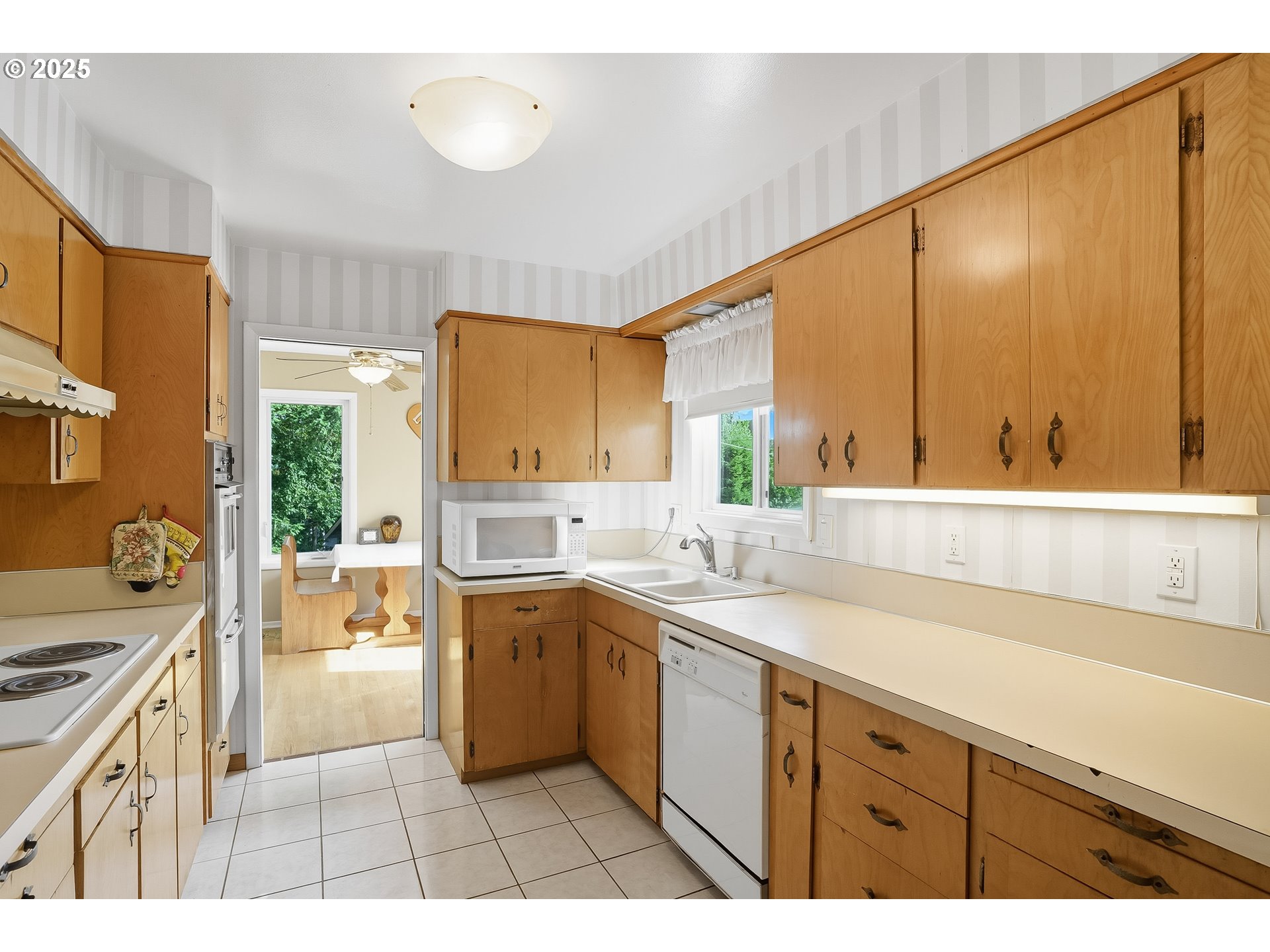 15909 NE MORRIS ST, Portland