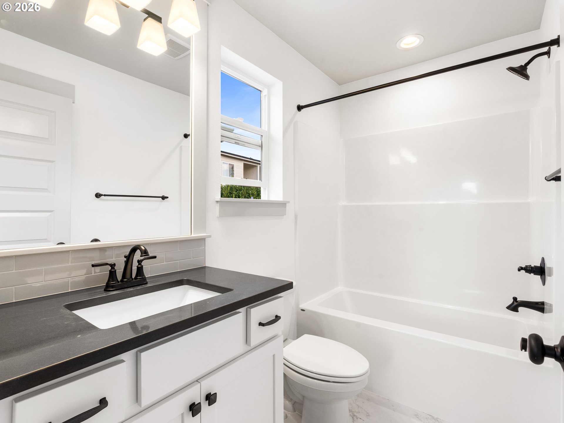 7472 N Polk AVE, Portland