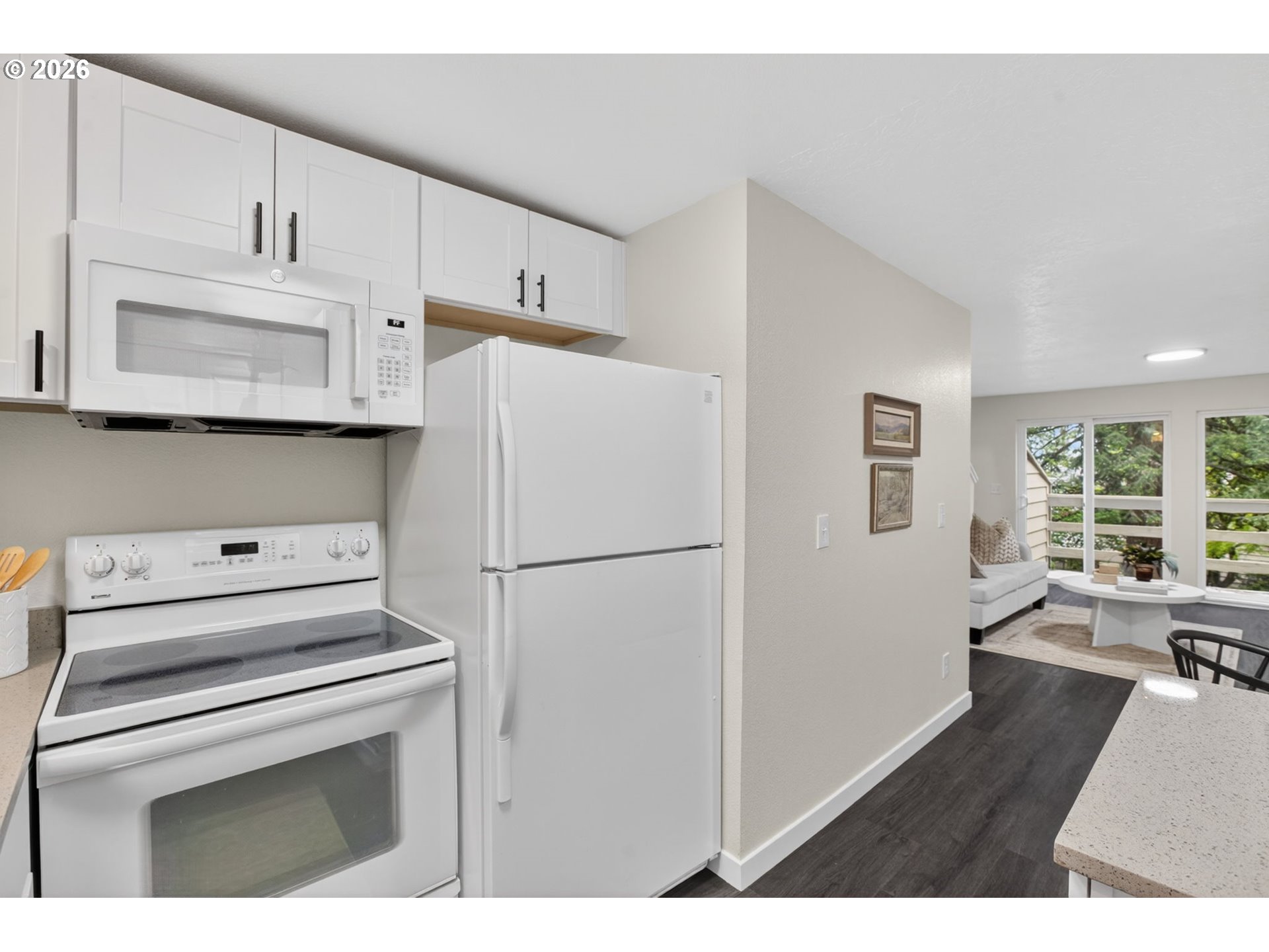 94 CERVANTES CIR