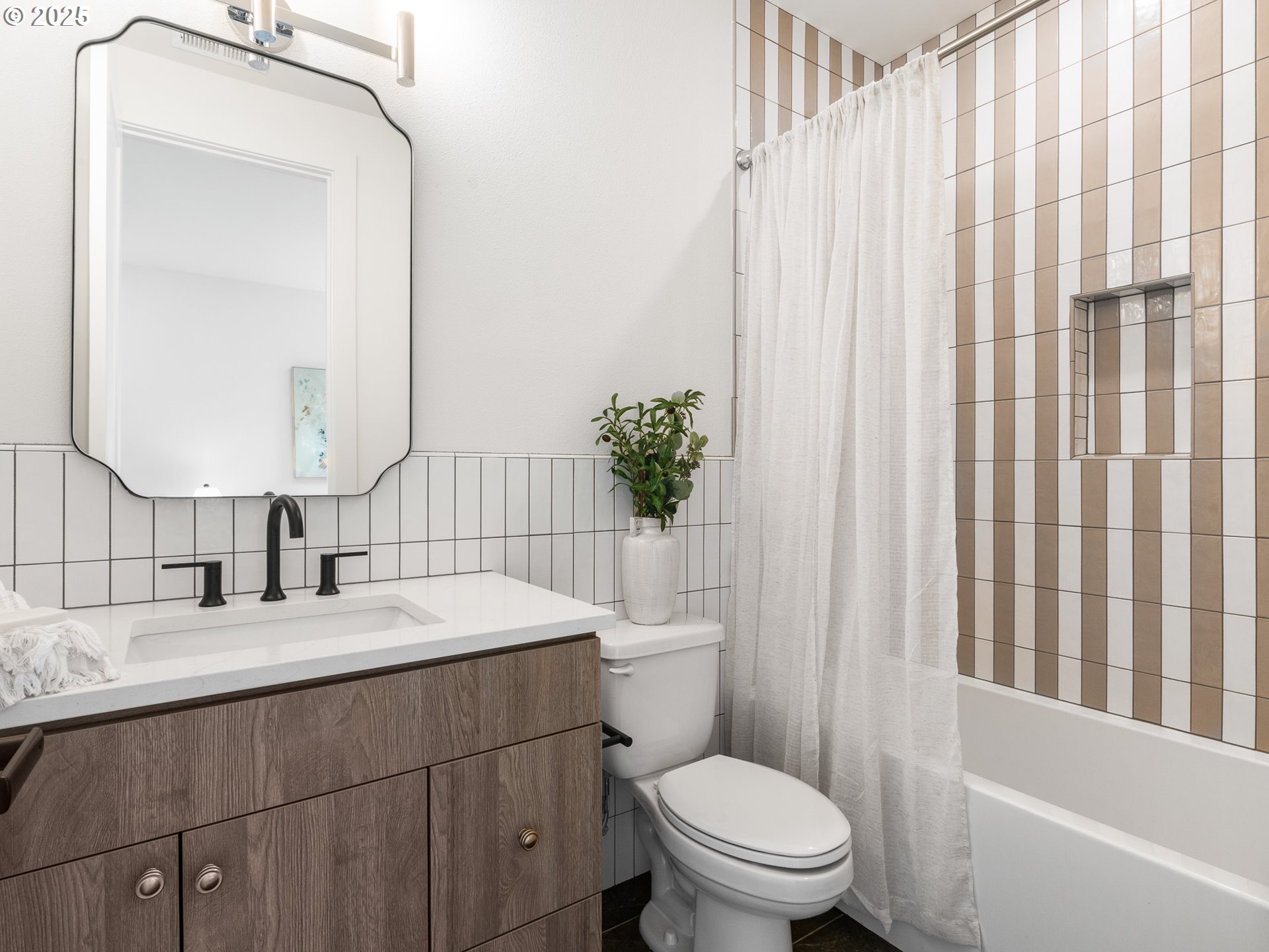 4770 NE 18th AVE, Portland