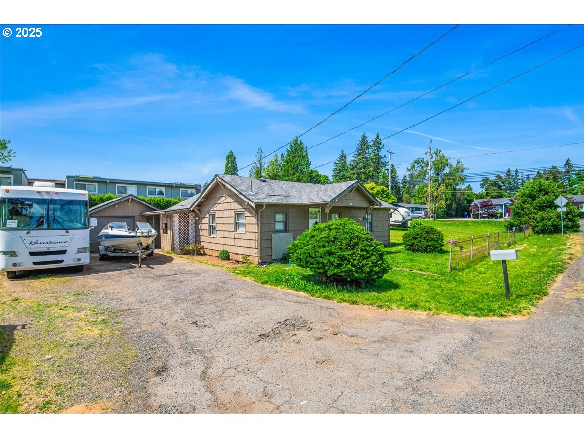 411 NE 156TH AVE