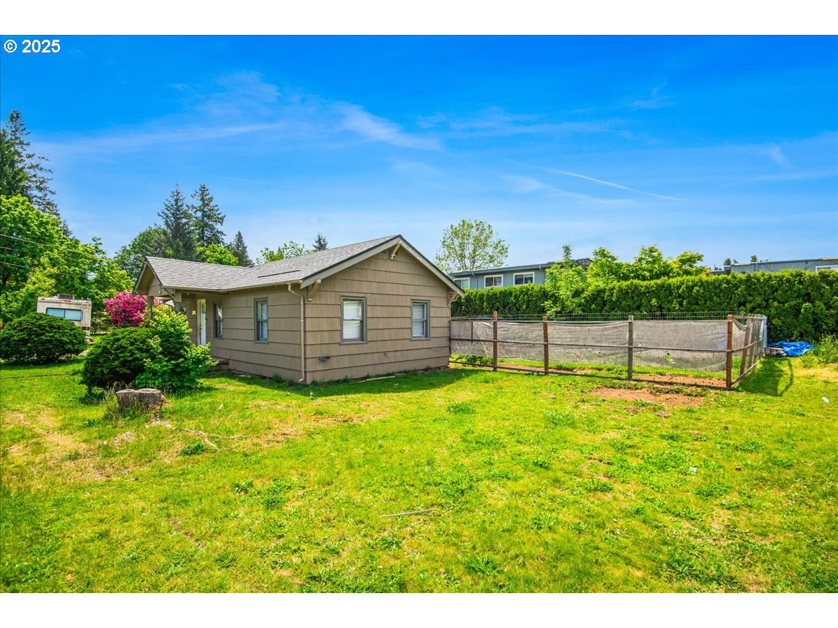 411 NE 156TH AVE