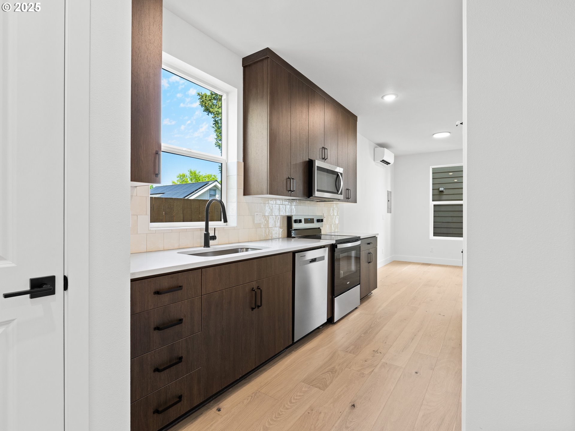 3221 SE 28th AVE 2, Portland Unit: 2