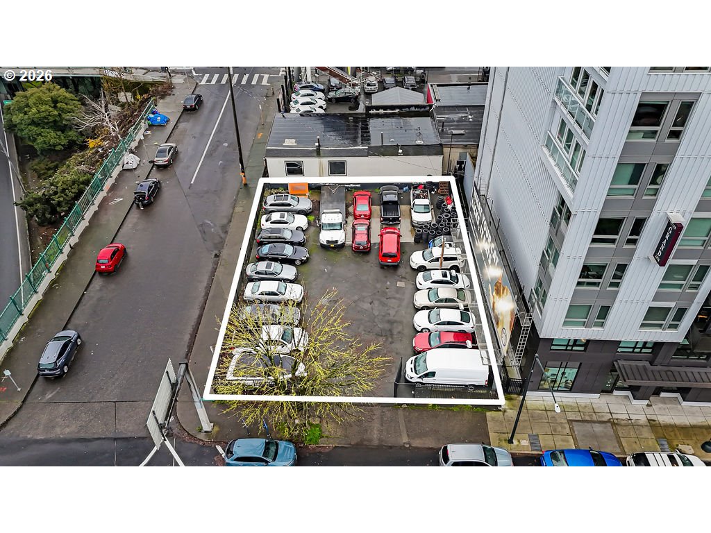 240 NE M L KING BLVD