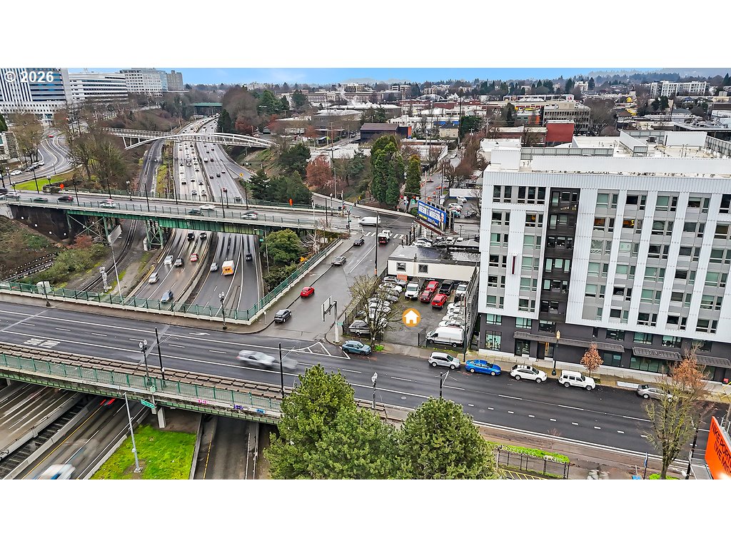 240 NE M L KING BLVD