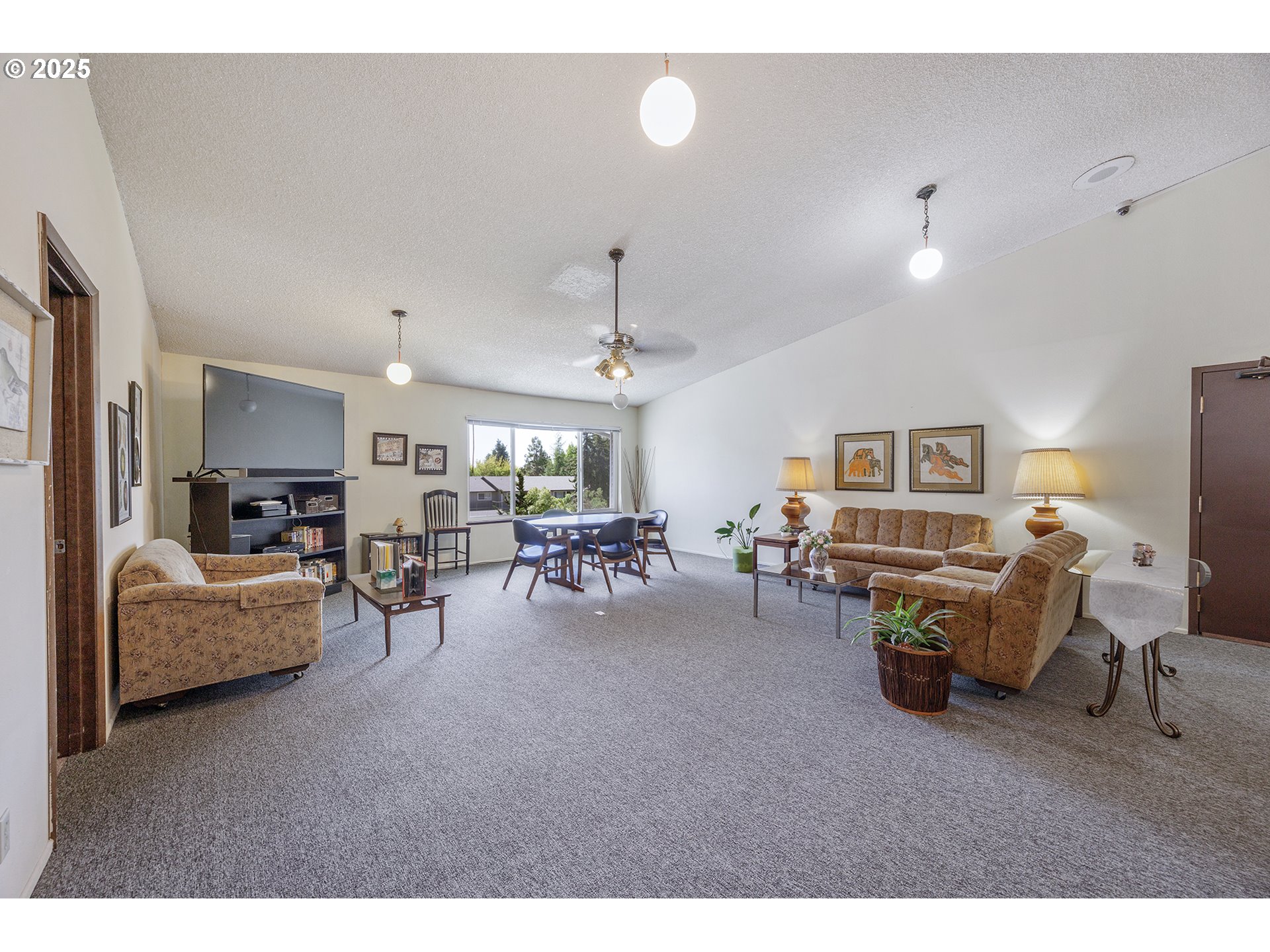 950 Evergreen RD 306