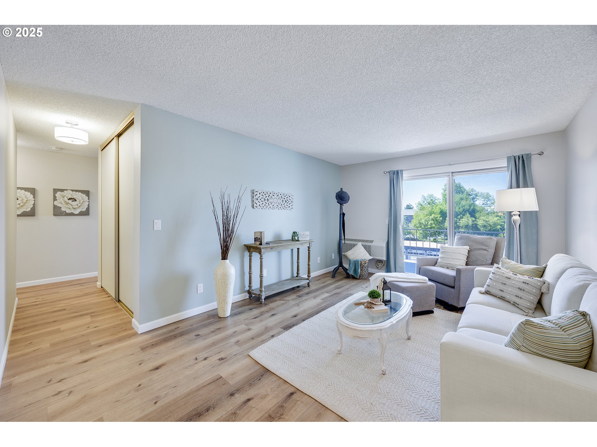 950 Evergreen RD 306