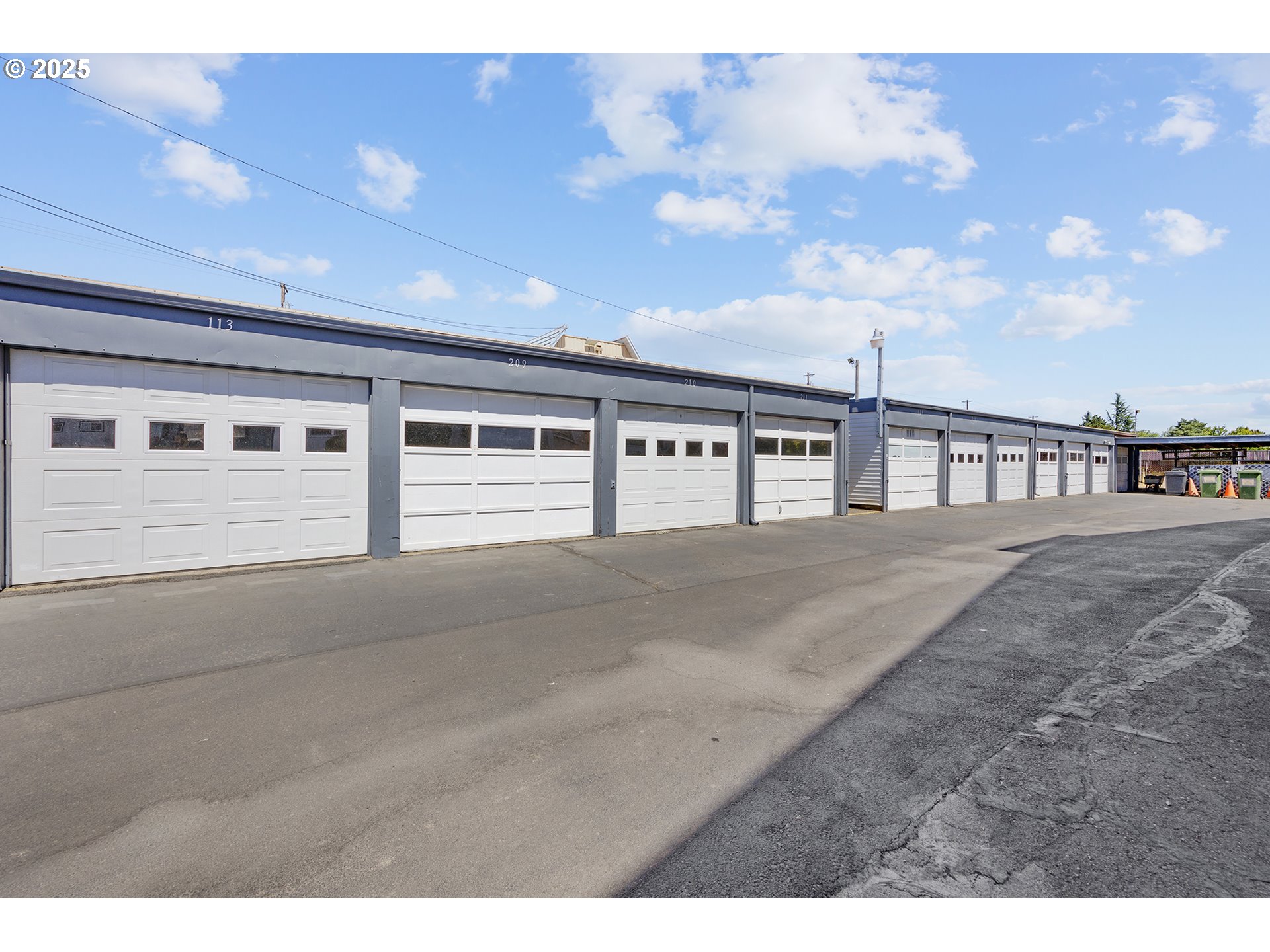 950 Evergreen RD 306