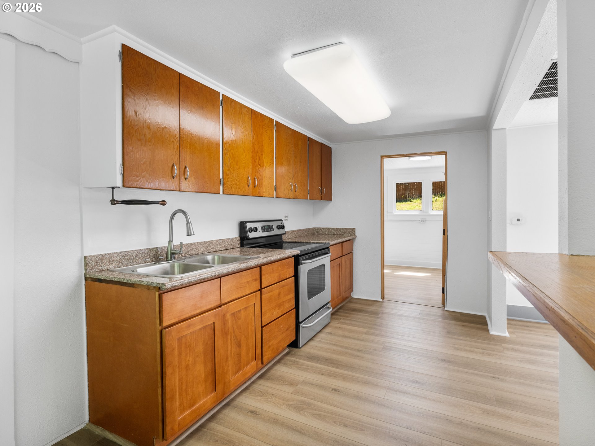 3946 SW Cullen BLVD, Portland