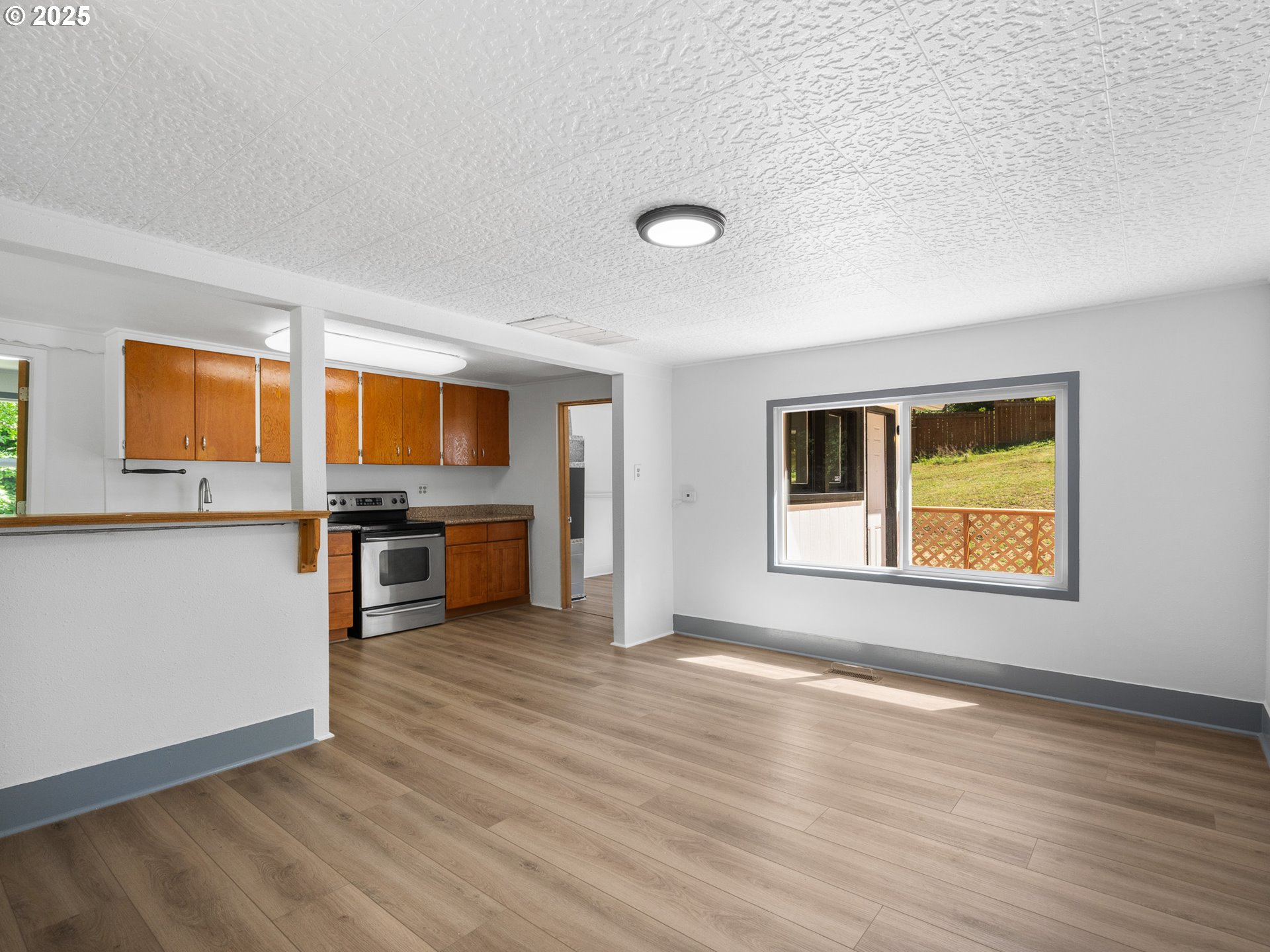 3946 SW Cullen BLVD, Portland