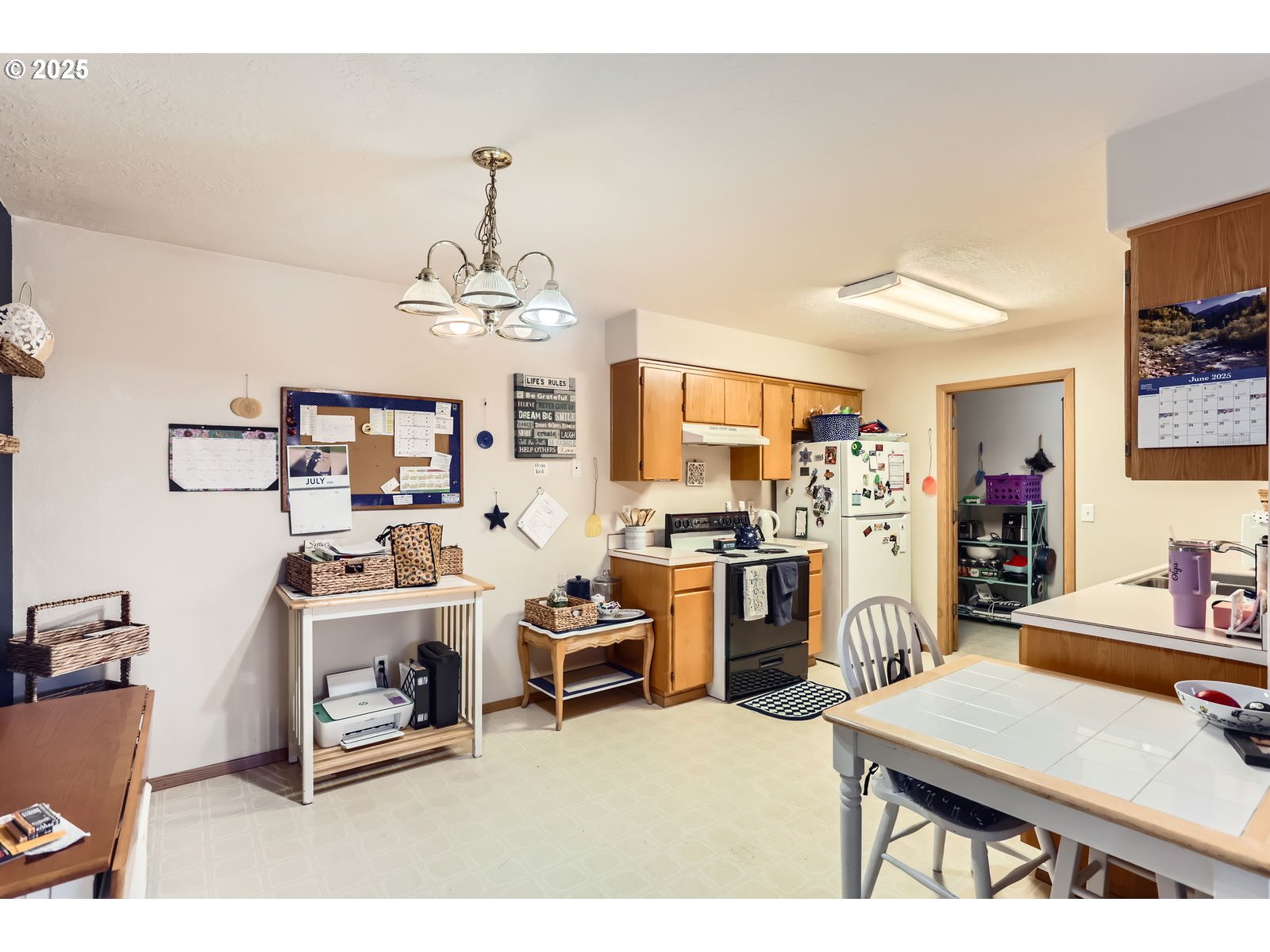 1257 SW Tall Oaks DR, McMinnville