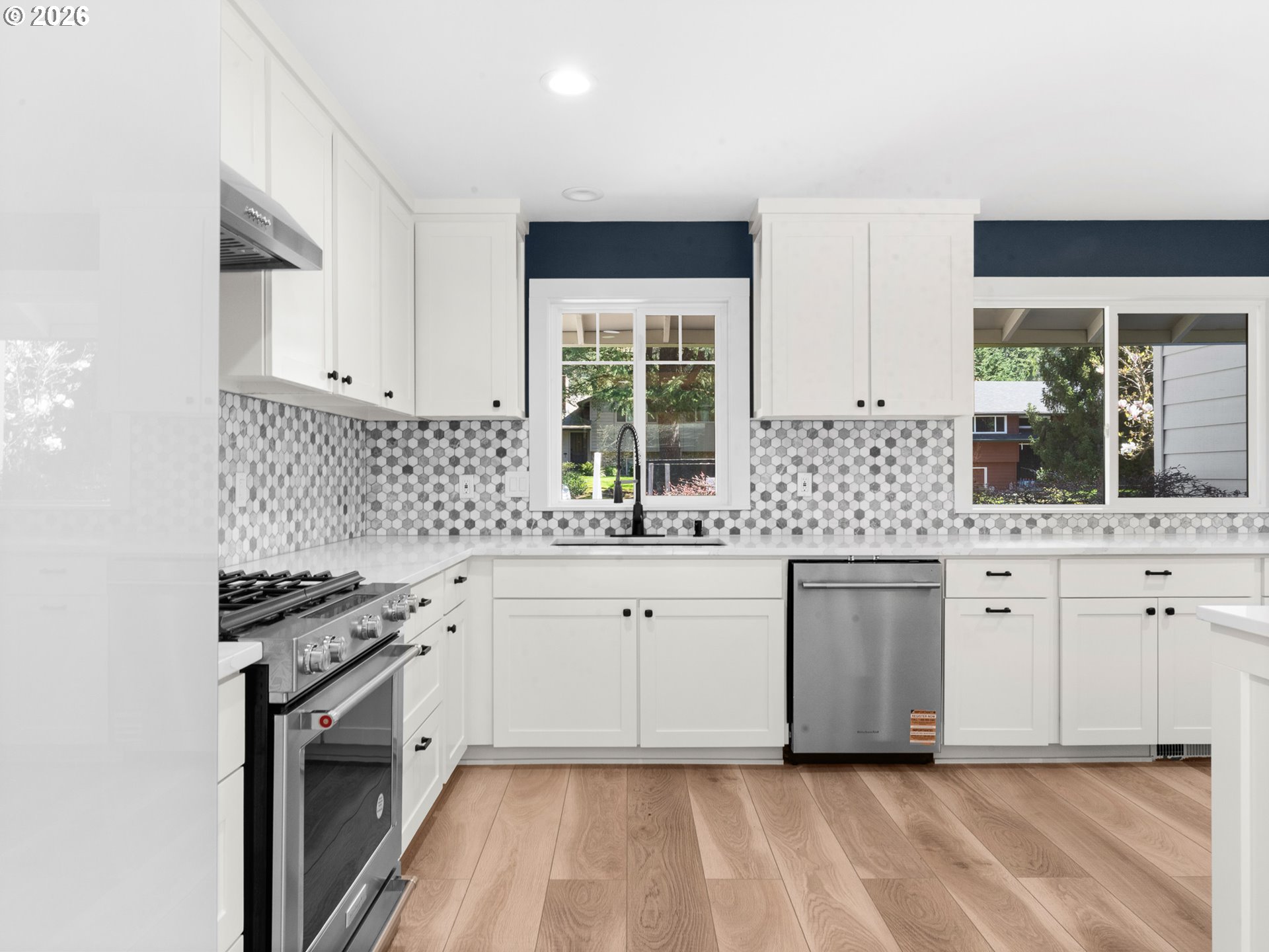 2536 DEBOK RD