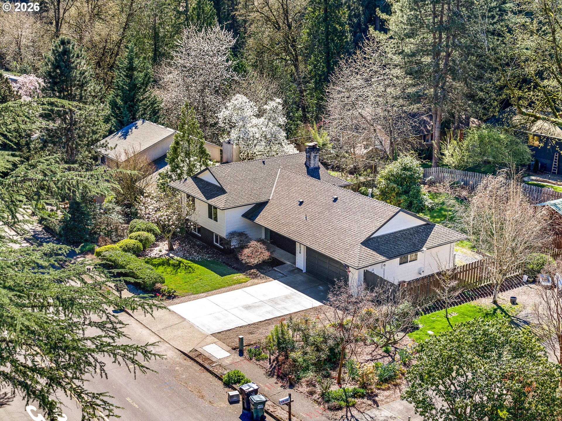 2536 DEBOK RD