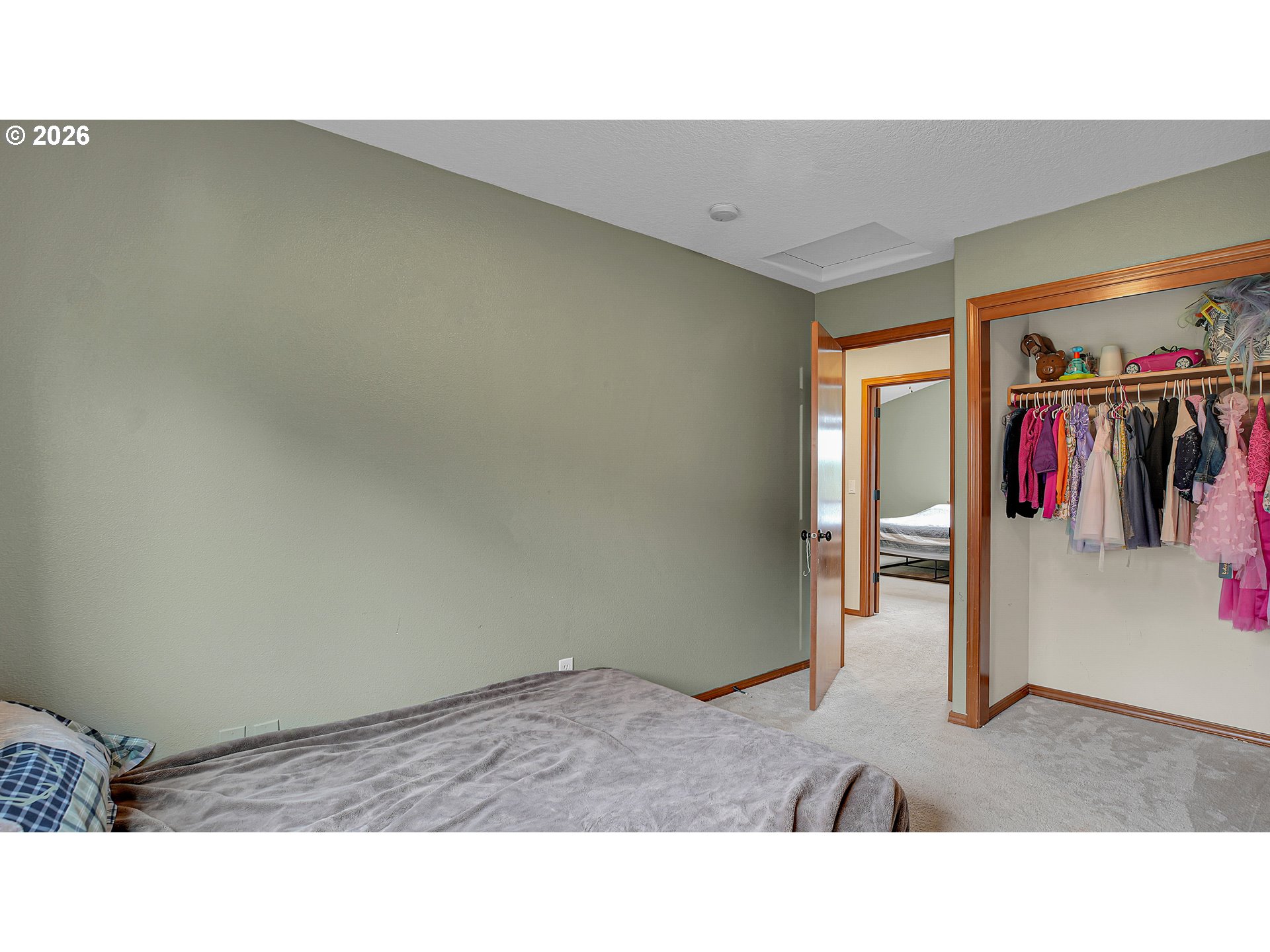 1013 4TH AVE