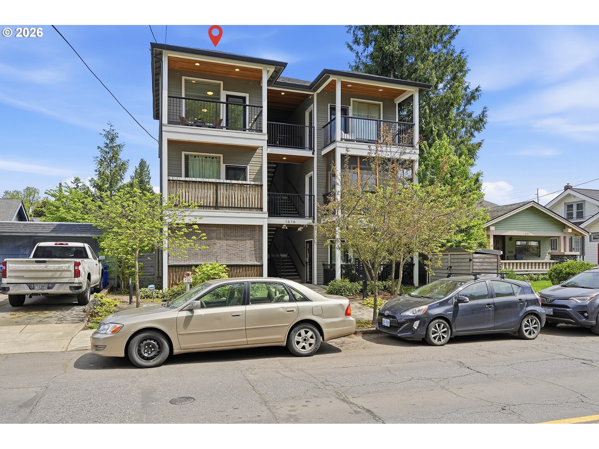 1616 NE 45TH AVE 5E