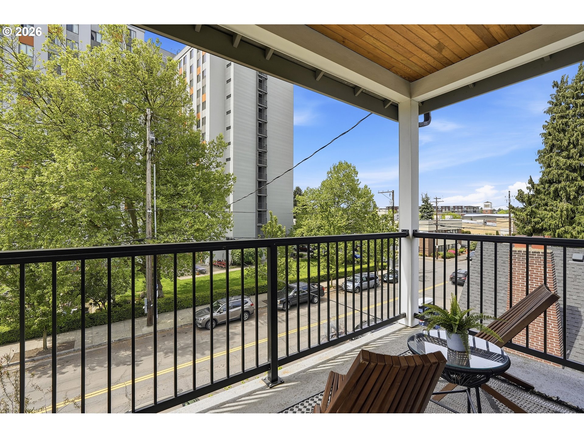 1616 NE 45TH AVE 5E