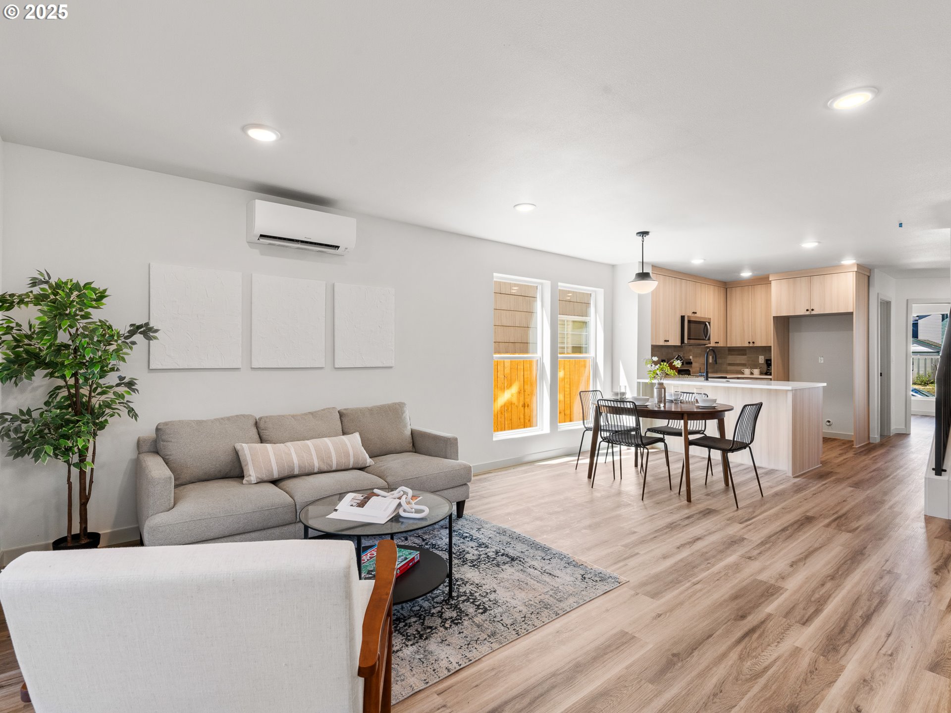 114 NE 74TH AVE, Portland