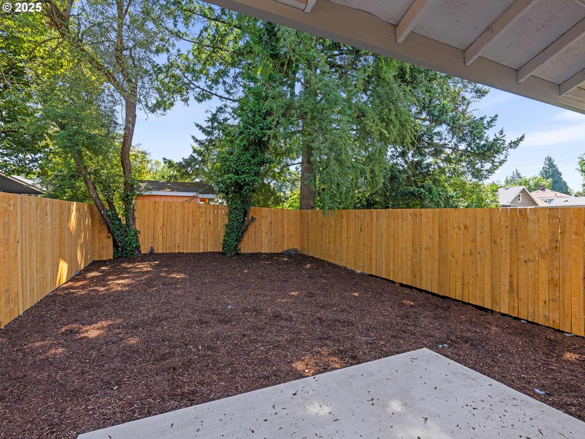 114 NE 74TH AVE, Portland