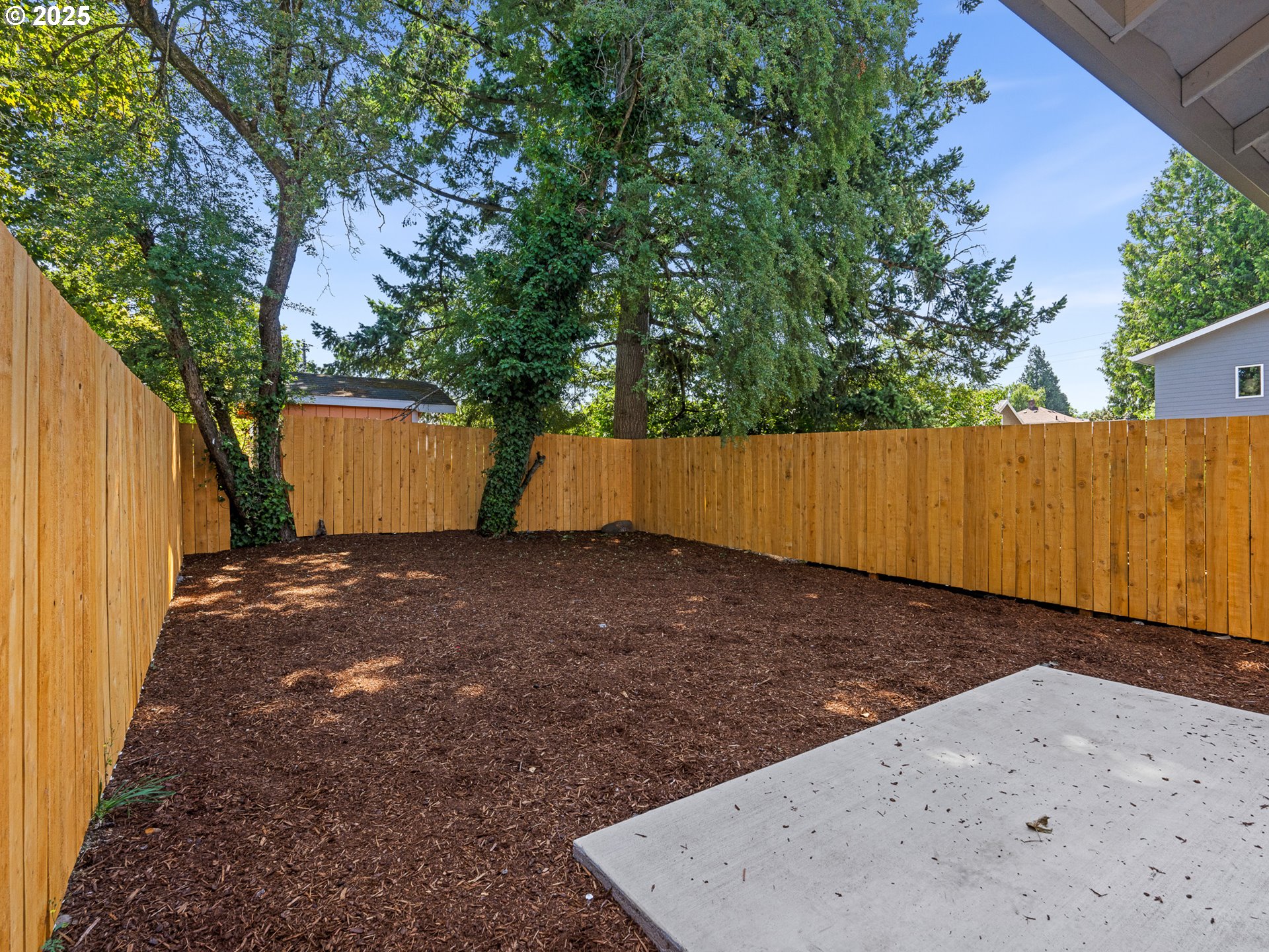 114 NE 74TH AVE, Portland