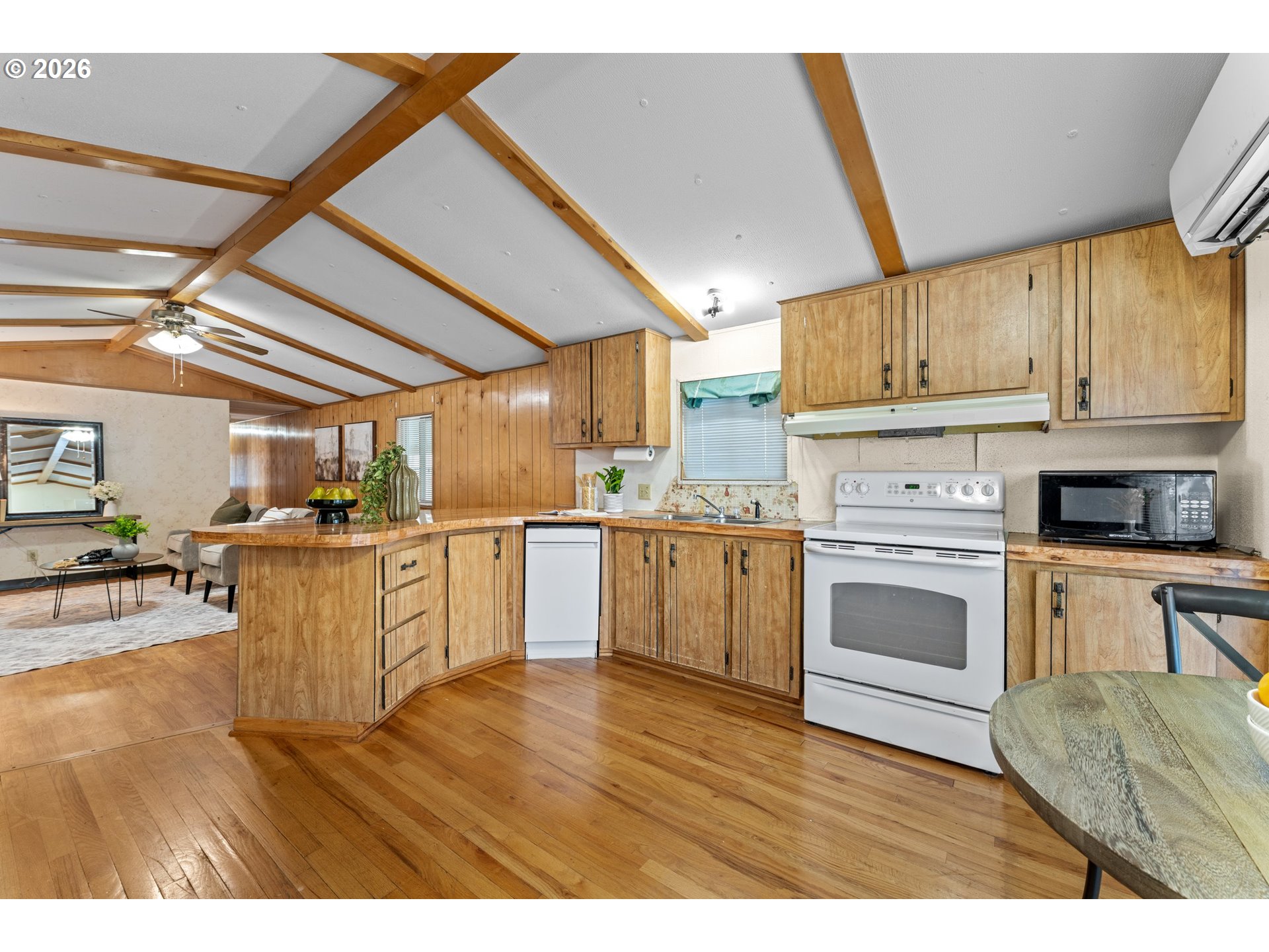 620 SE 2ND AVE 11