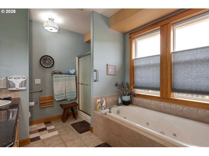 521 NW MT MAZAMA ST, McMinnville