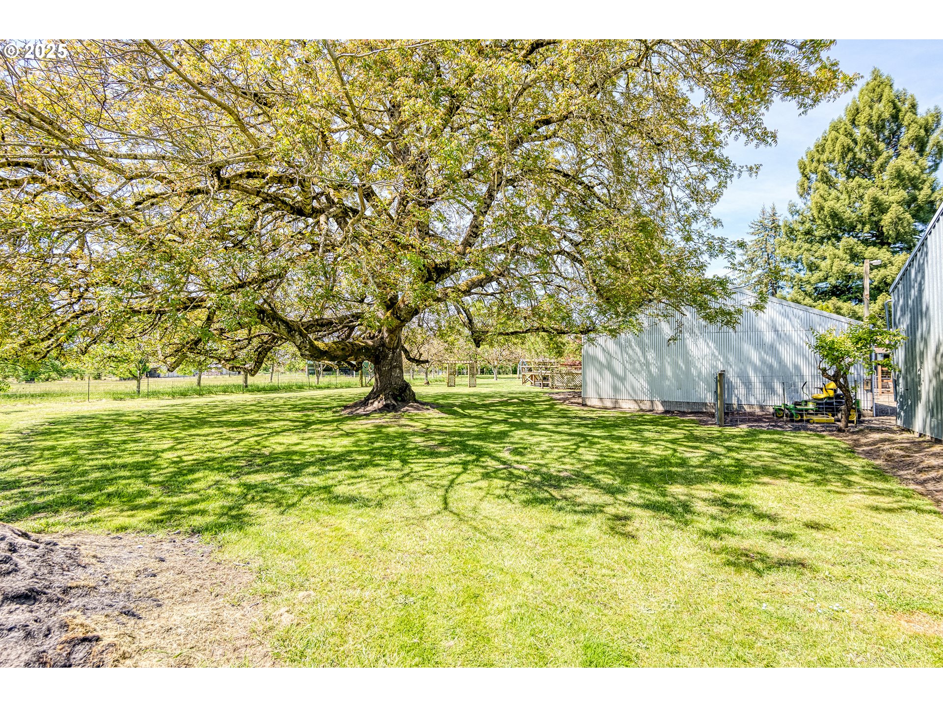 5825 NE RIVERSIDE DR, McMinnville