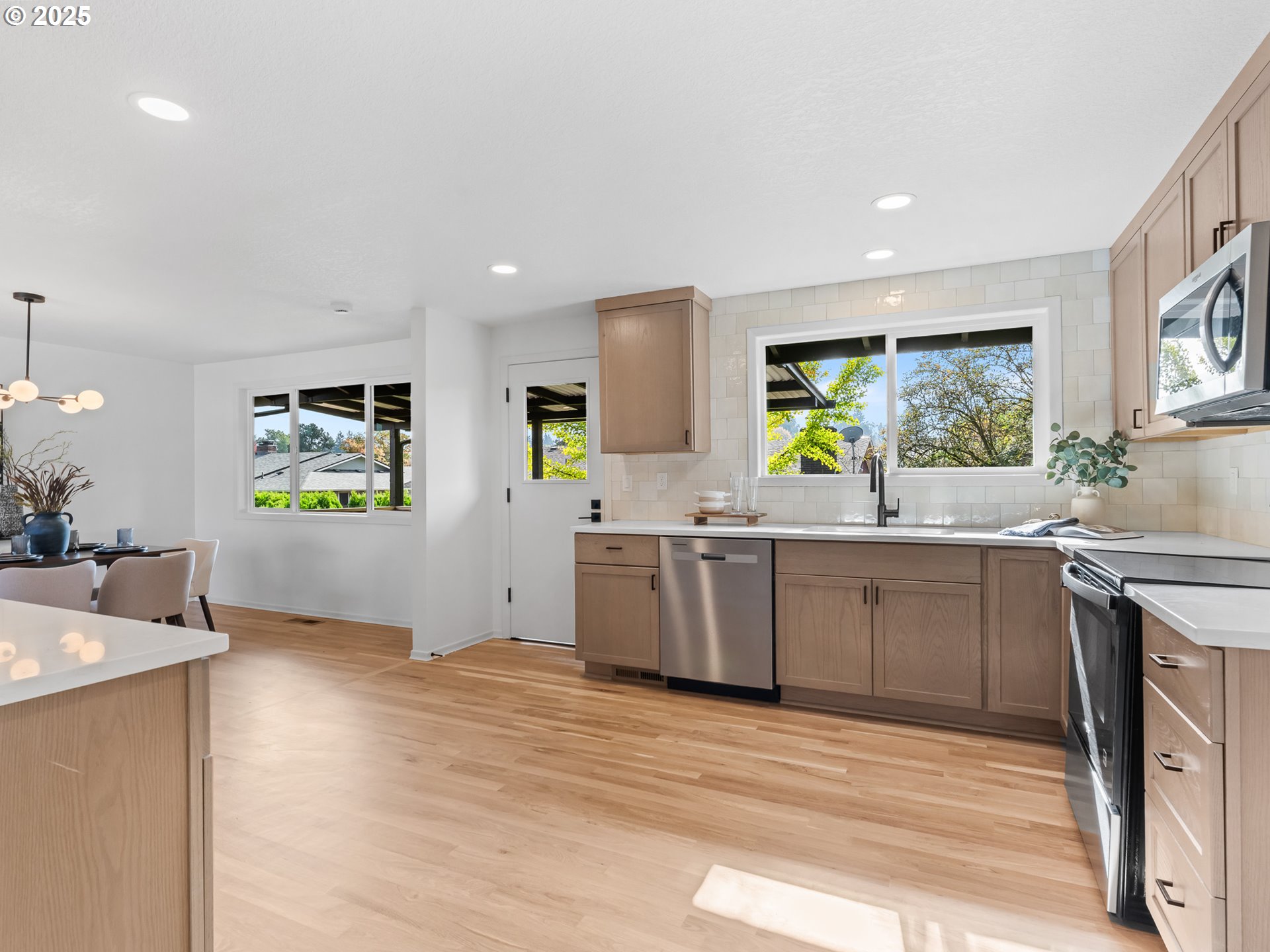 12942 NE MORRIS ST, Portland