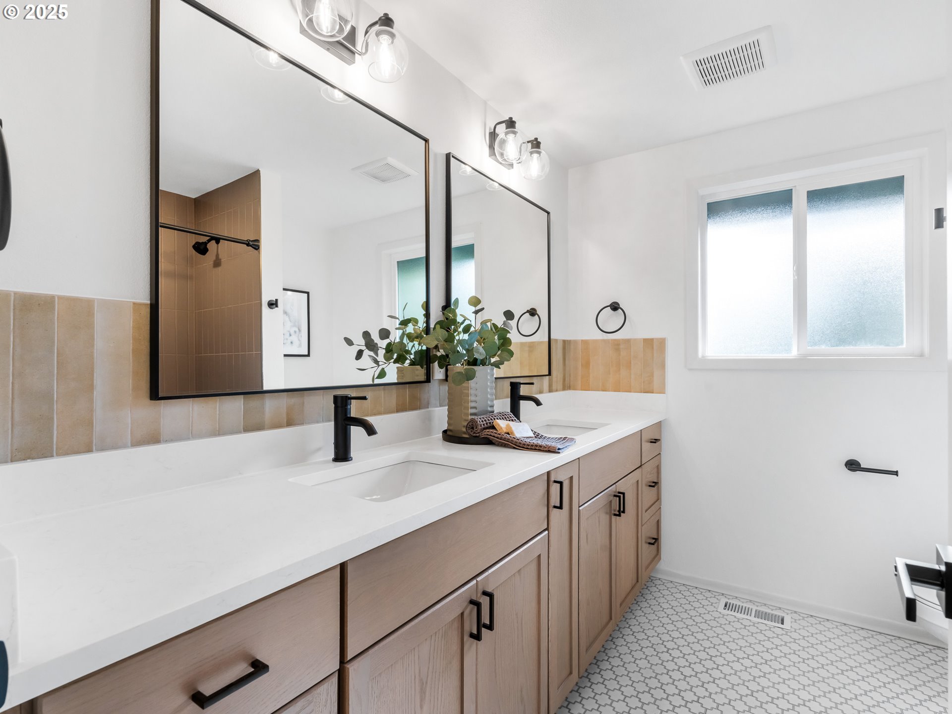 12942 NE MORRIS ST, Portland