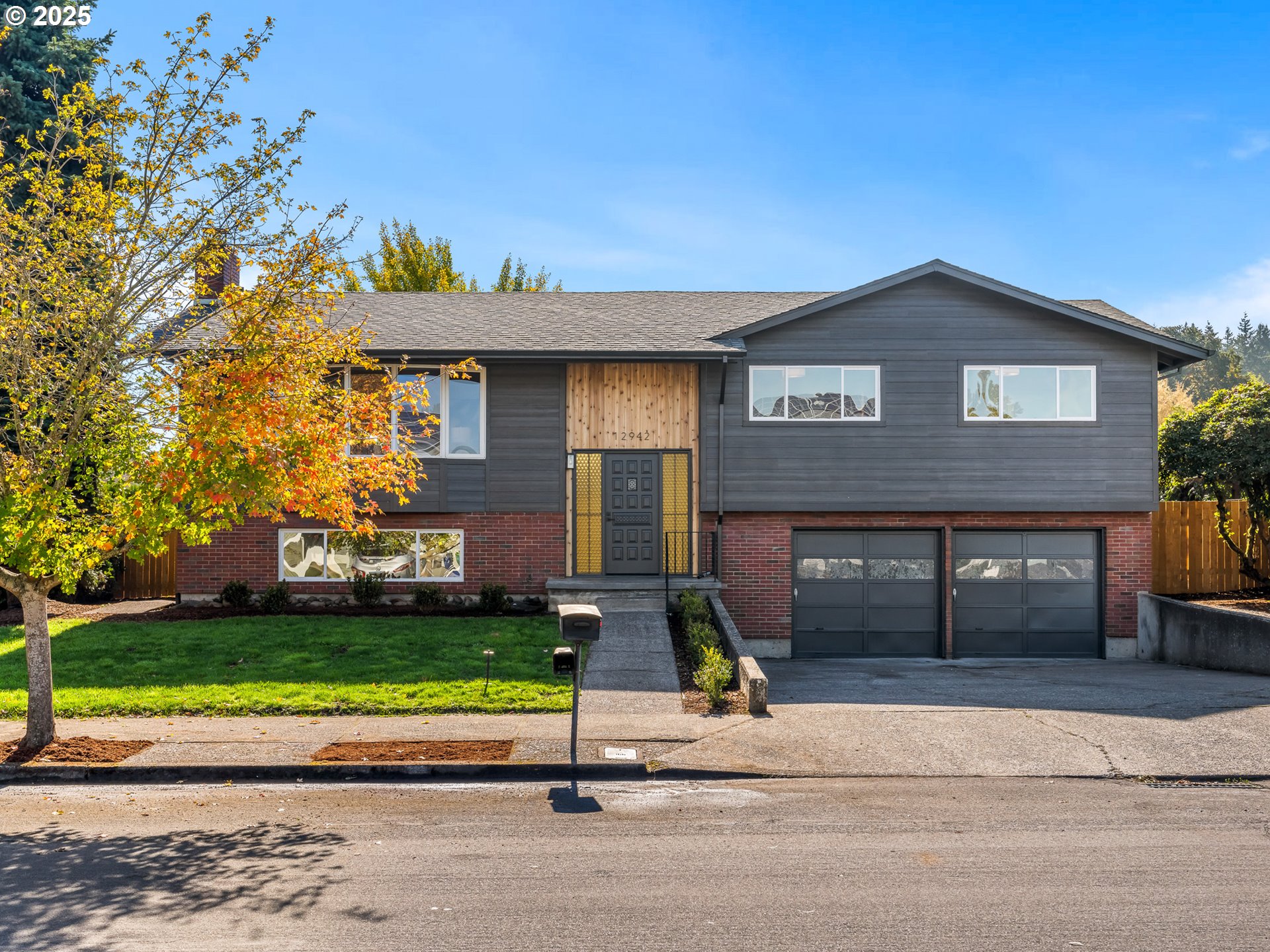 12942 NE MORRIS ST, Portland