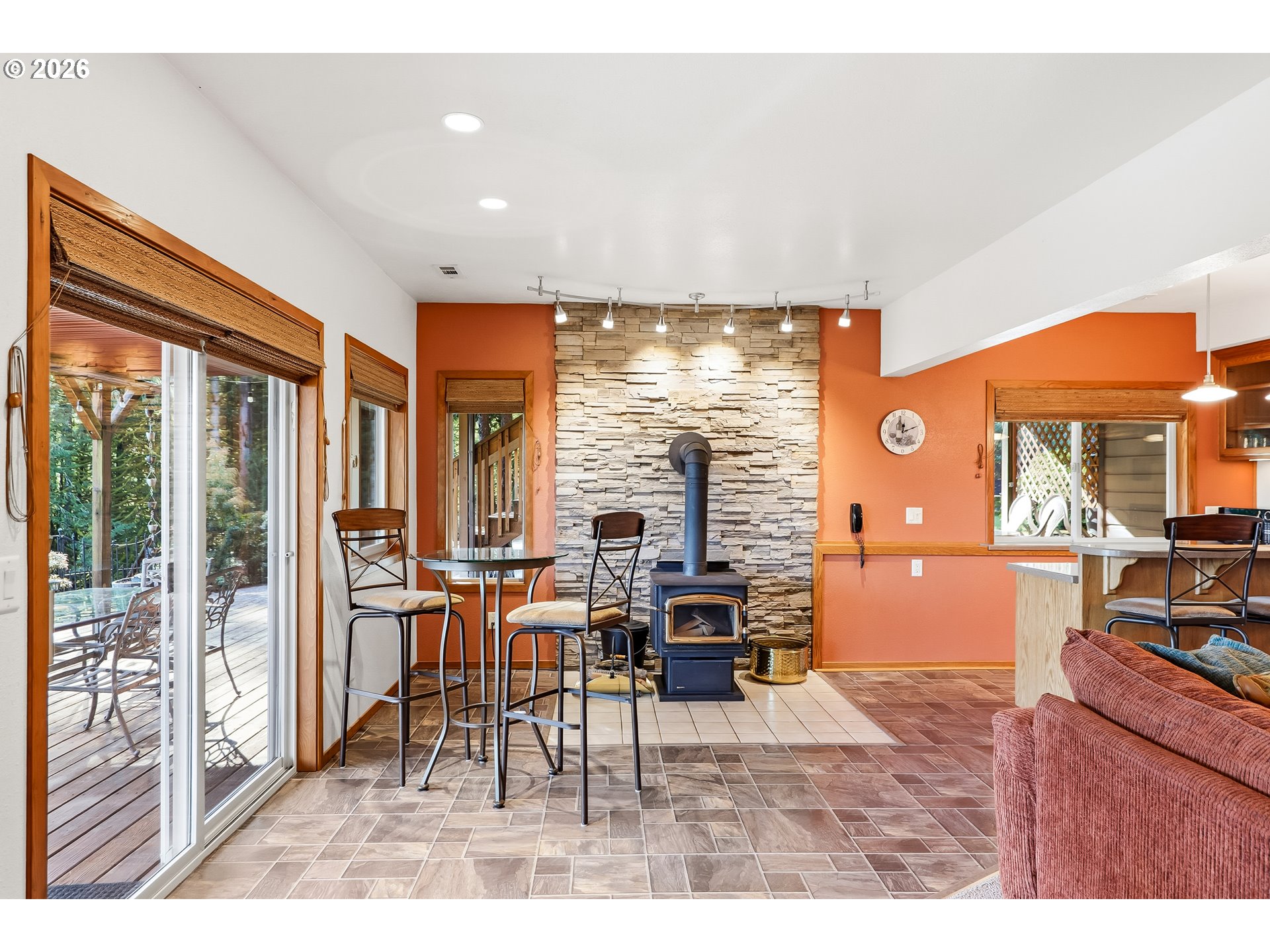 16532 SW HOLLY HILL RD