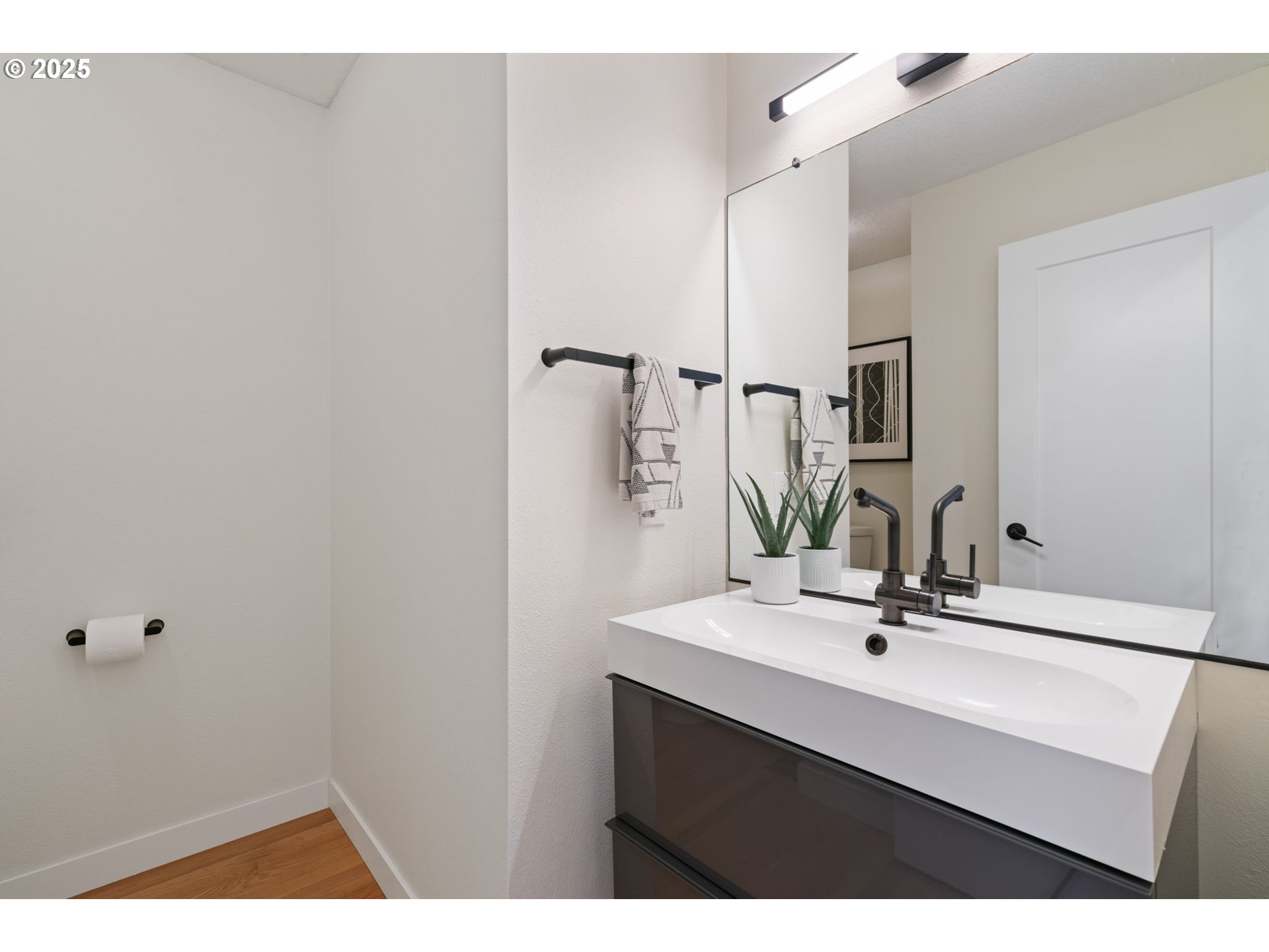 15882 SW HAMPSHIRE TER