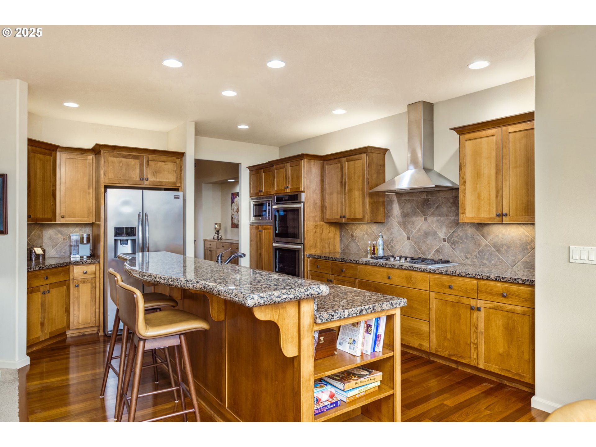 5435 SWALLOW TAIL ST