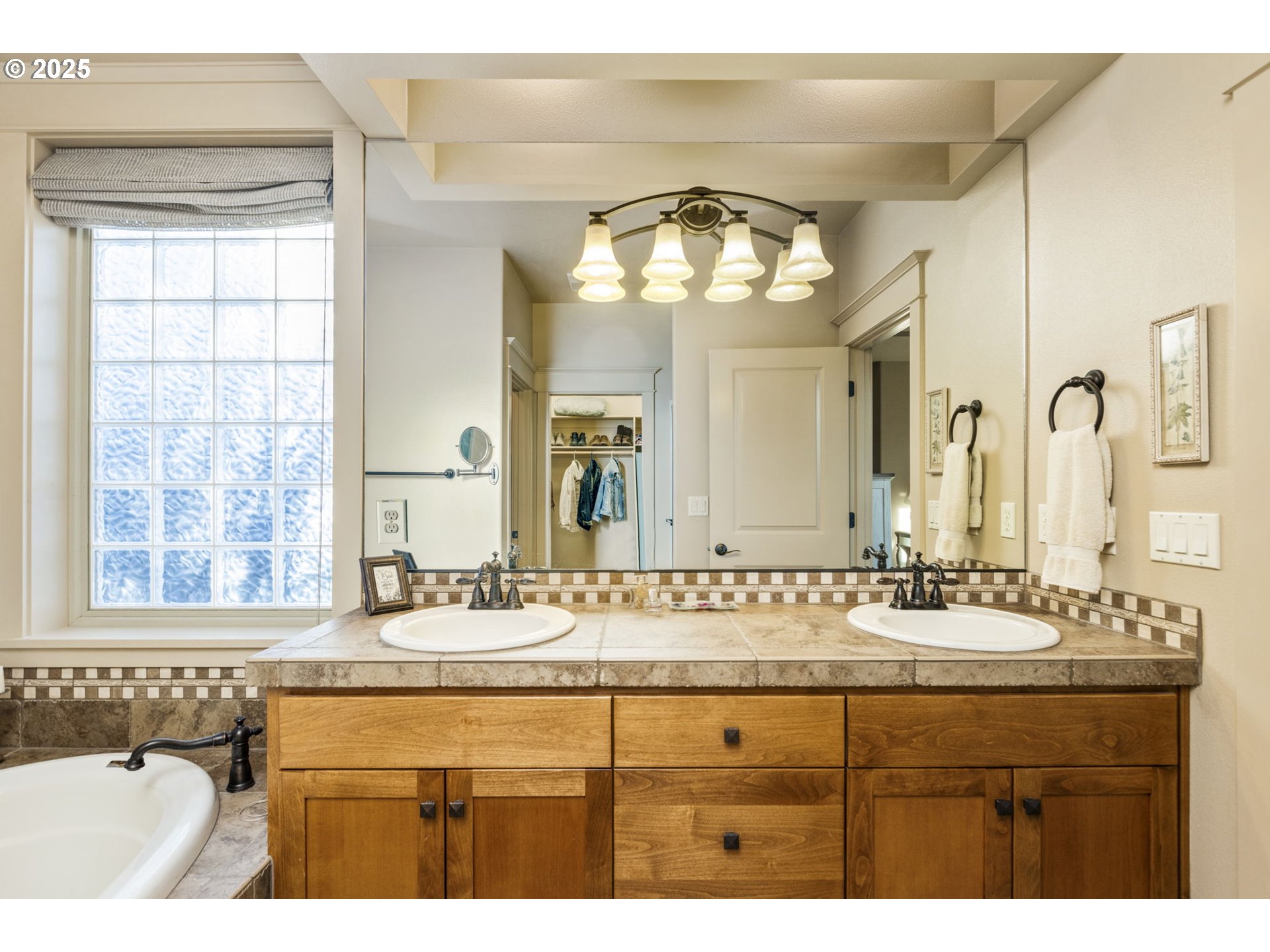 5435 SWALLOW TAIL ST