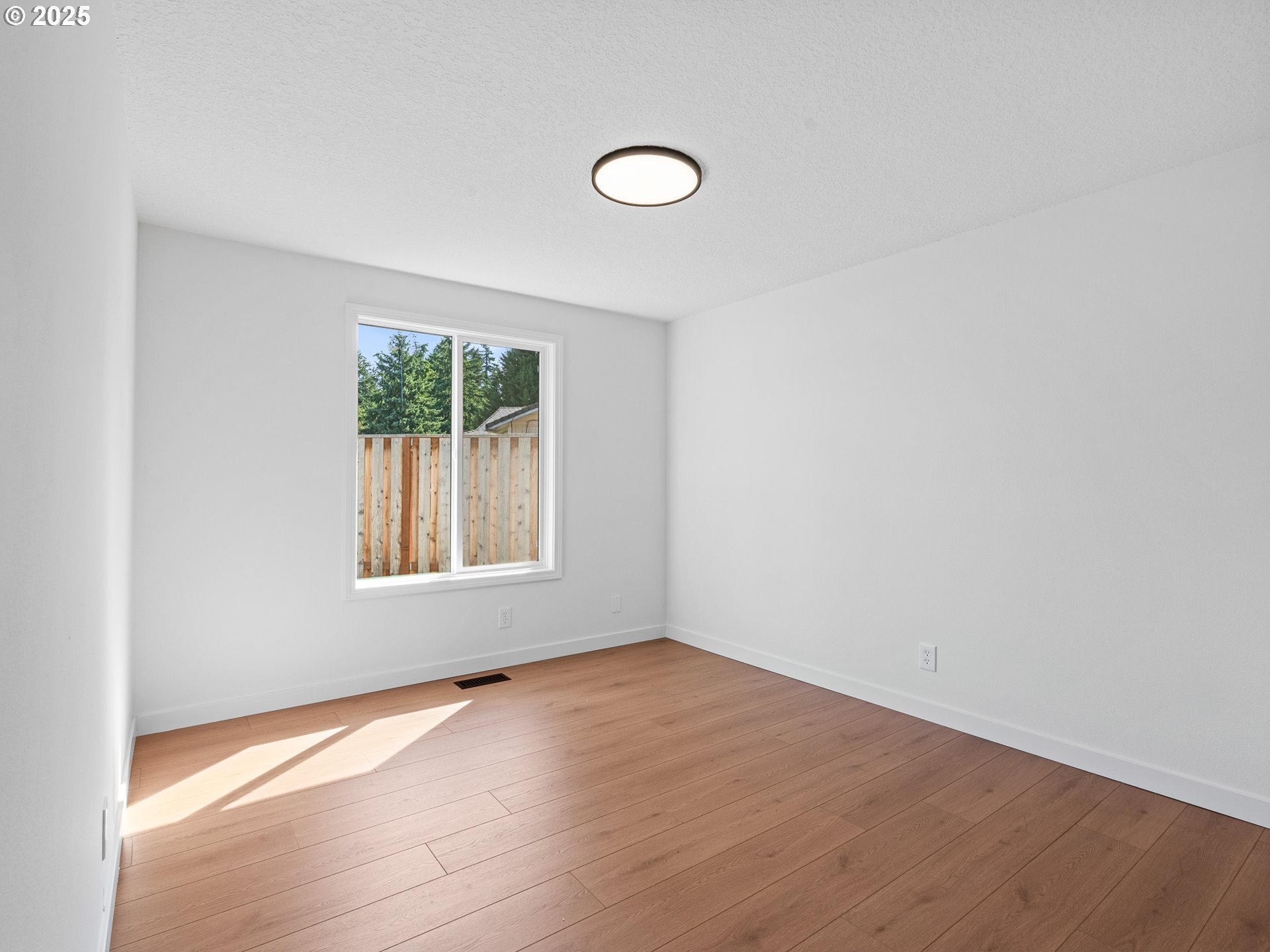 19370 SW MURPHY ST, Beaverton