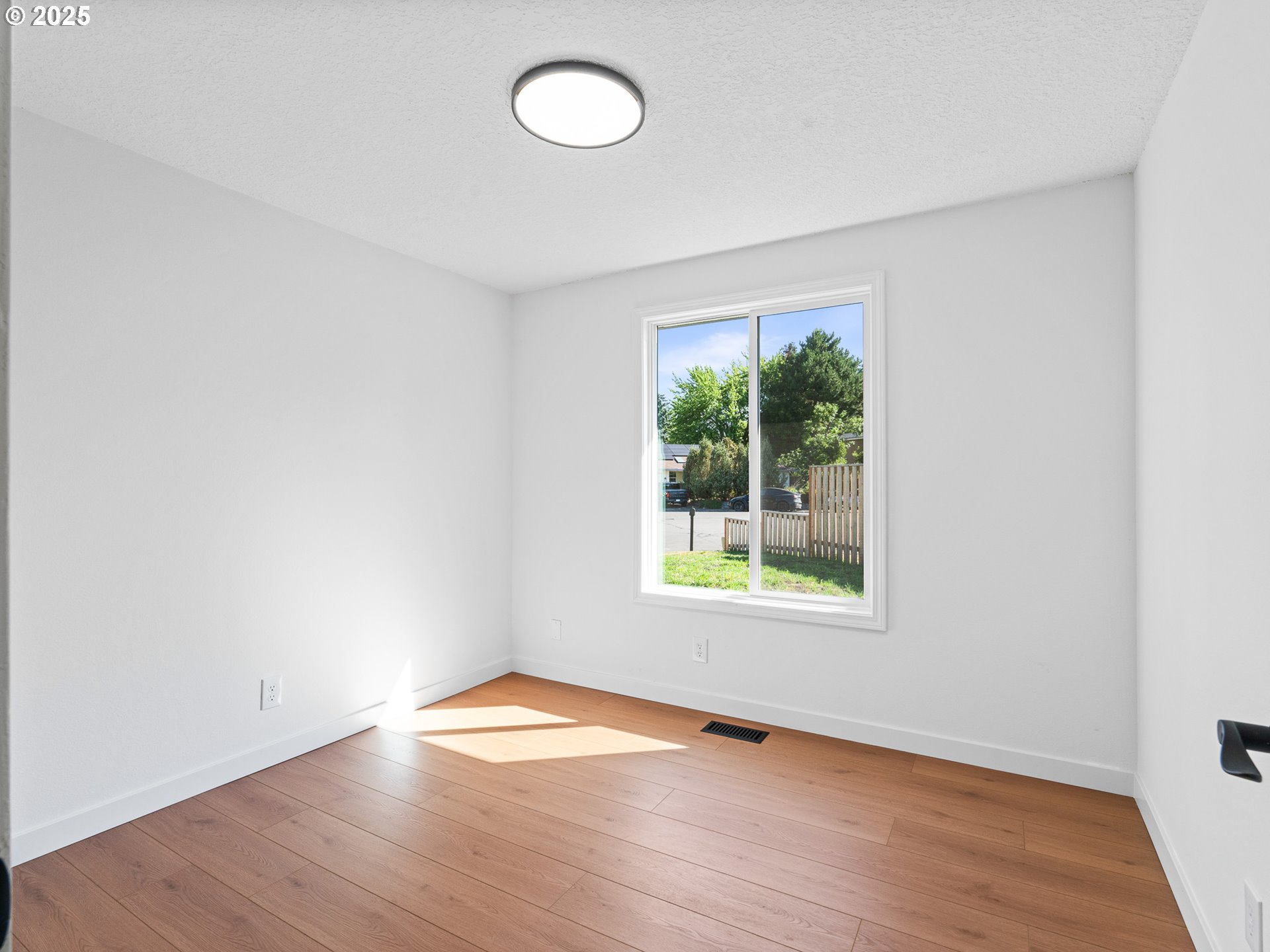 19370 SW MURPHY ST, Beaverton