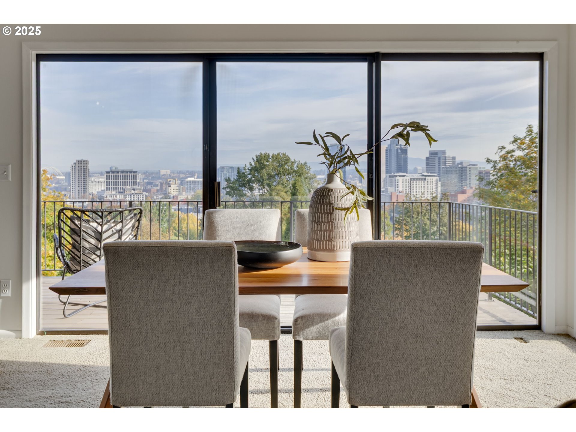 1515 SW UPPER HALL ST, Portland