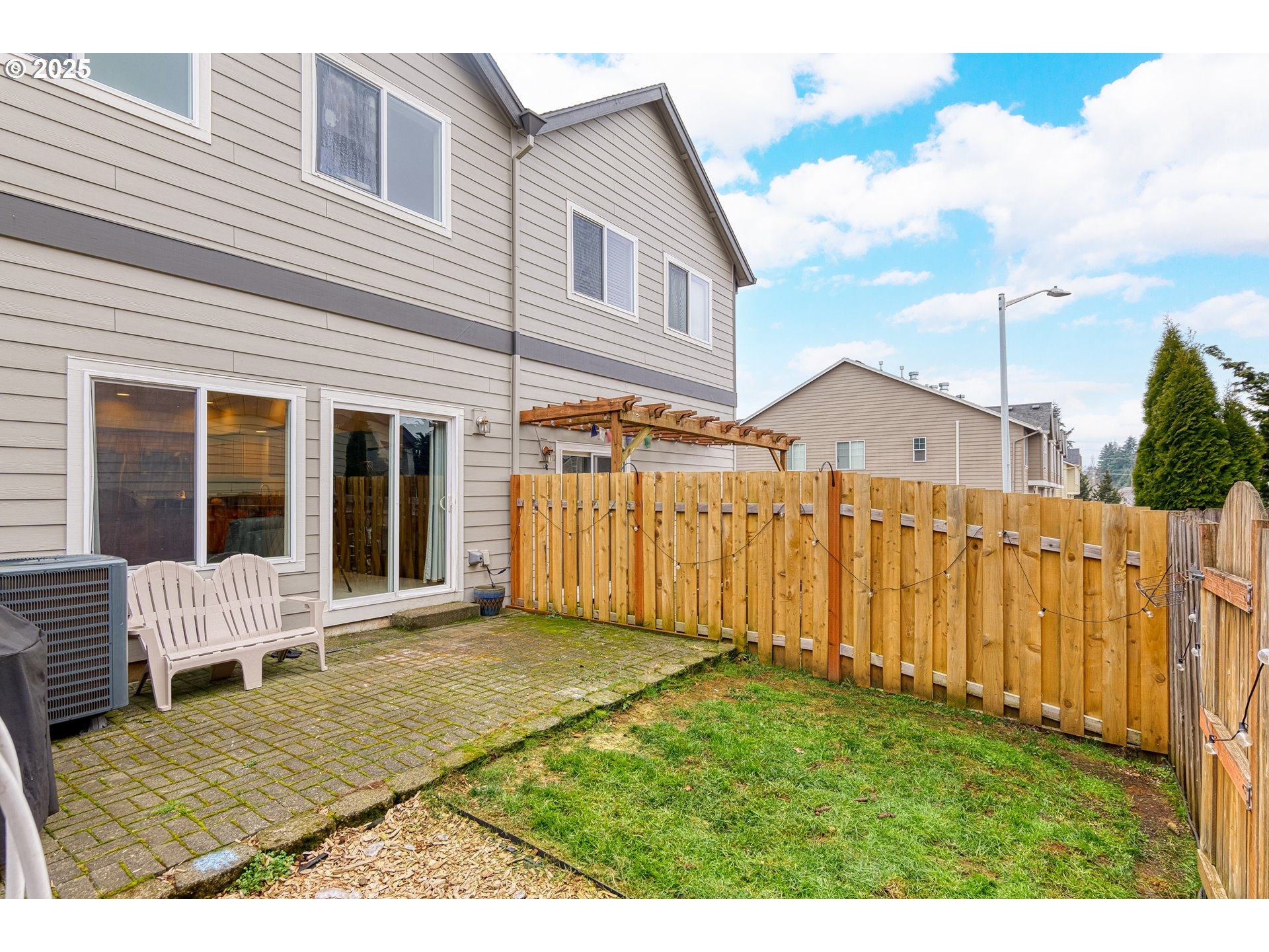 14279 RUSS WILCOX WAY