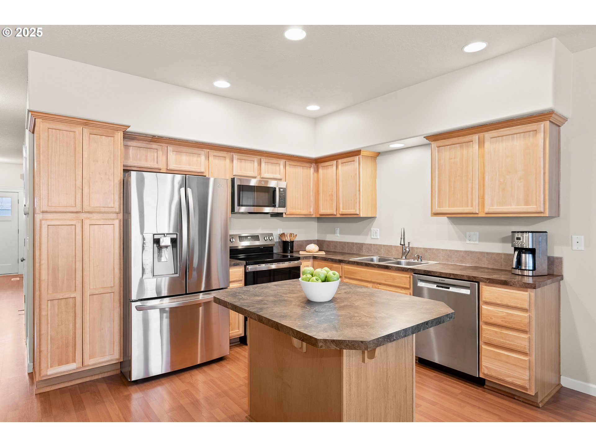 14279 RUSS WILCOX WAY