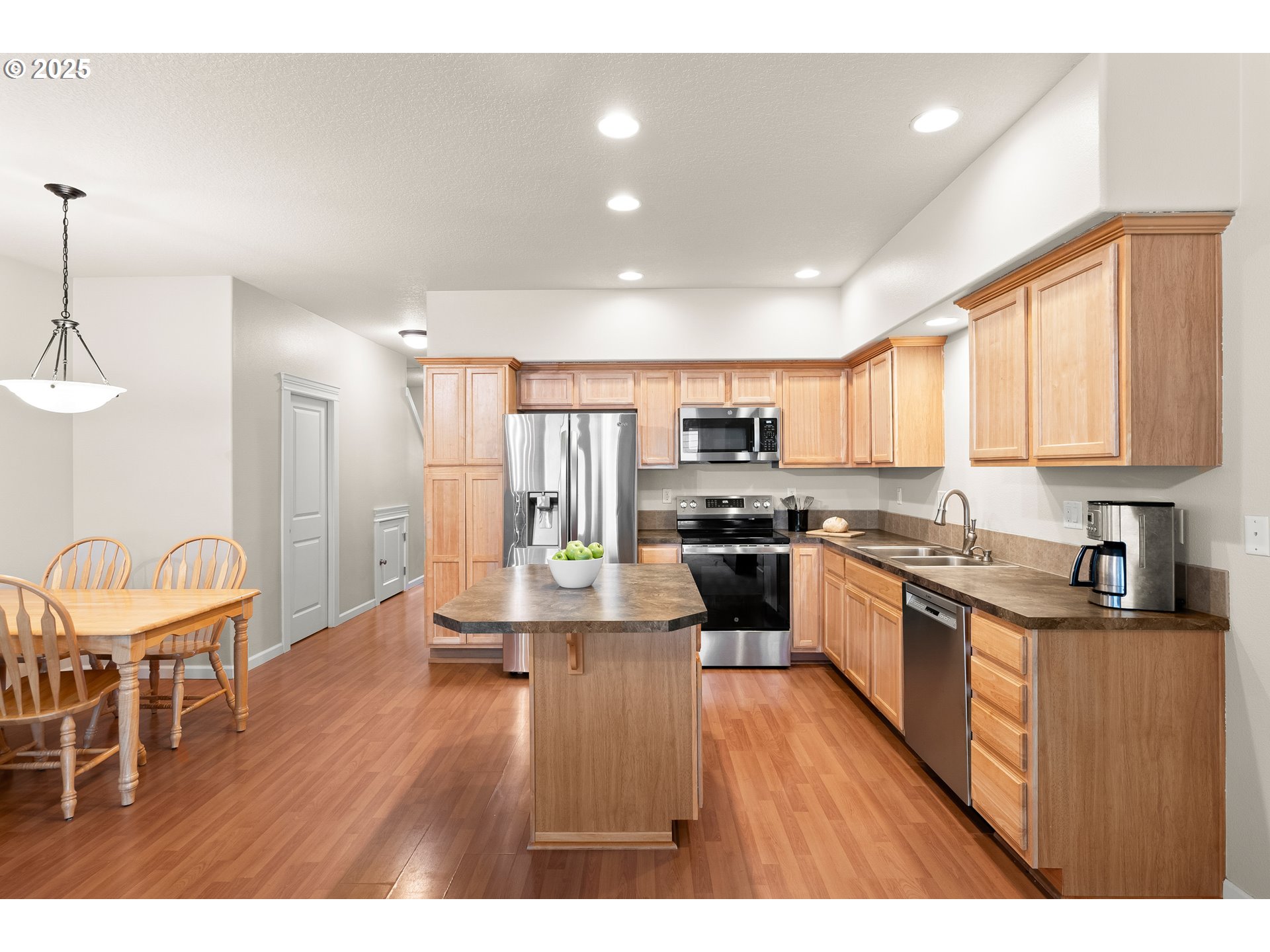 14279 RUSS WILCOX WAY