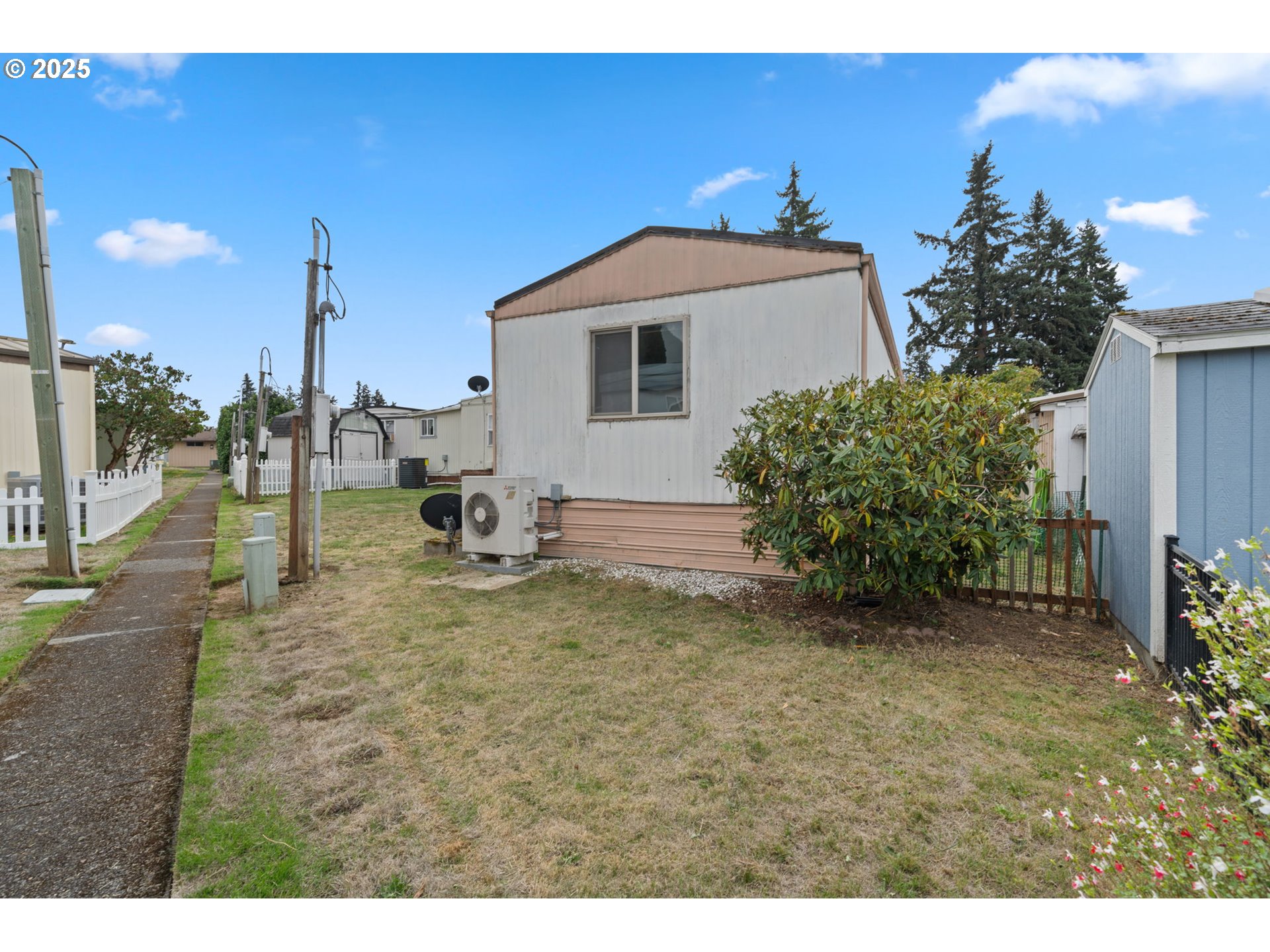 620 SE 2ND AVE 11, Canby Unit: 11